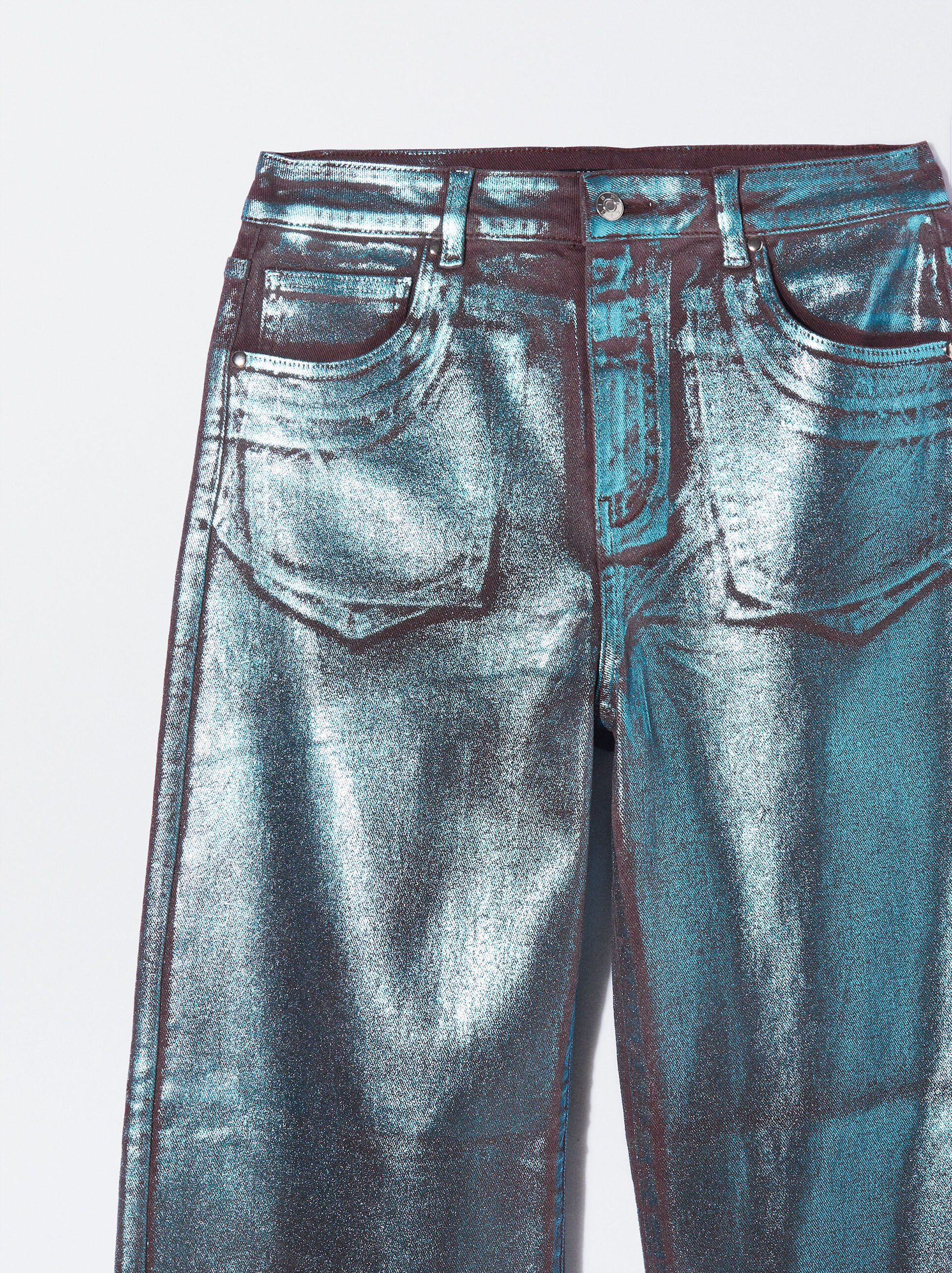 Jeans In Metallic-Optik image number 6.0