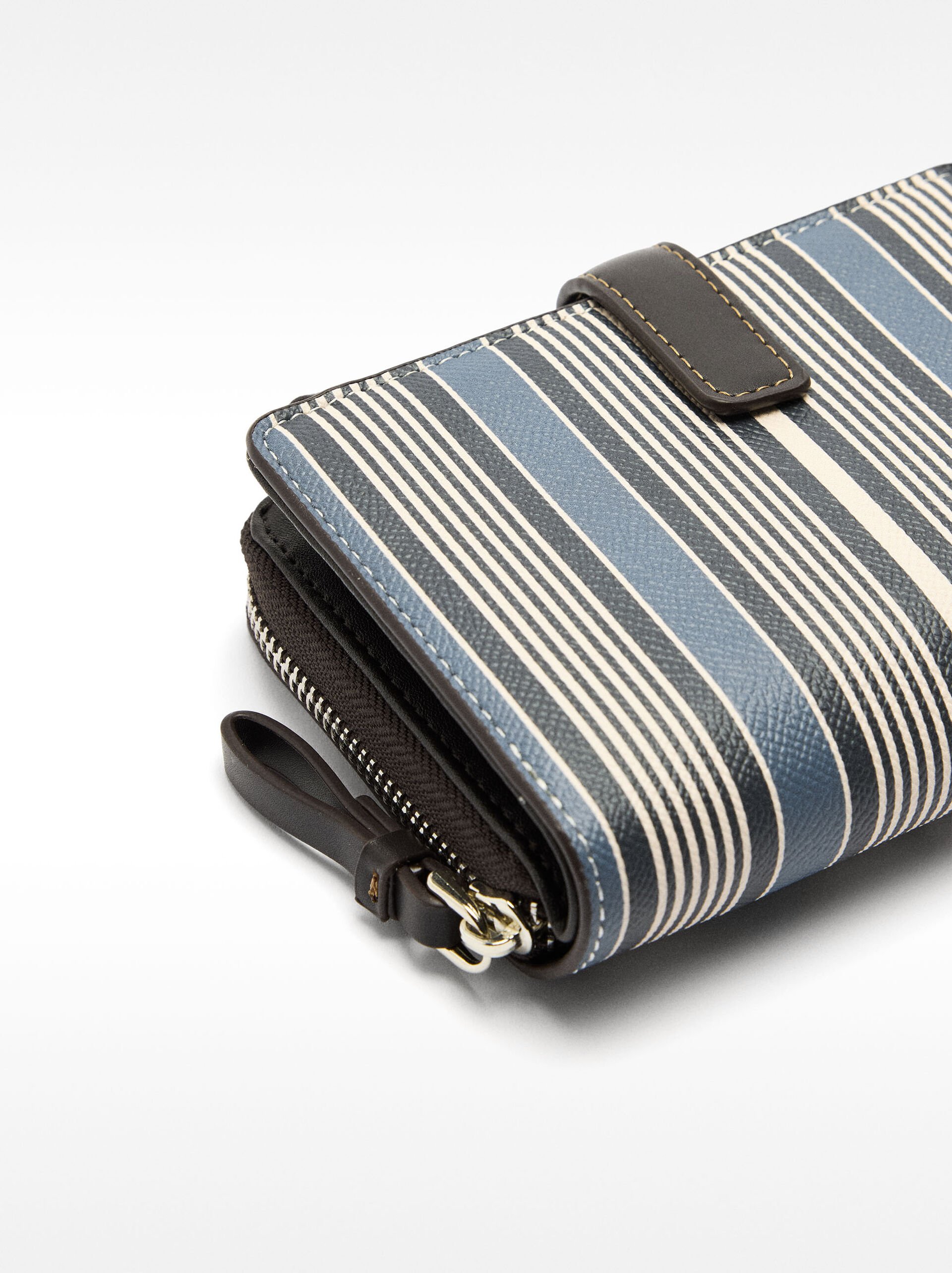 Cartera a rayas image number 3.0