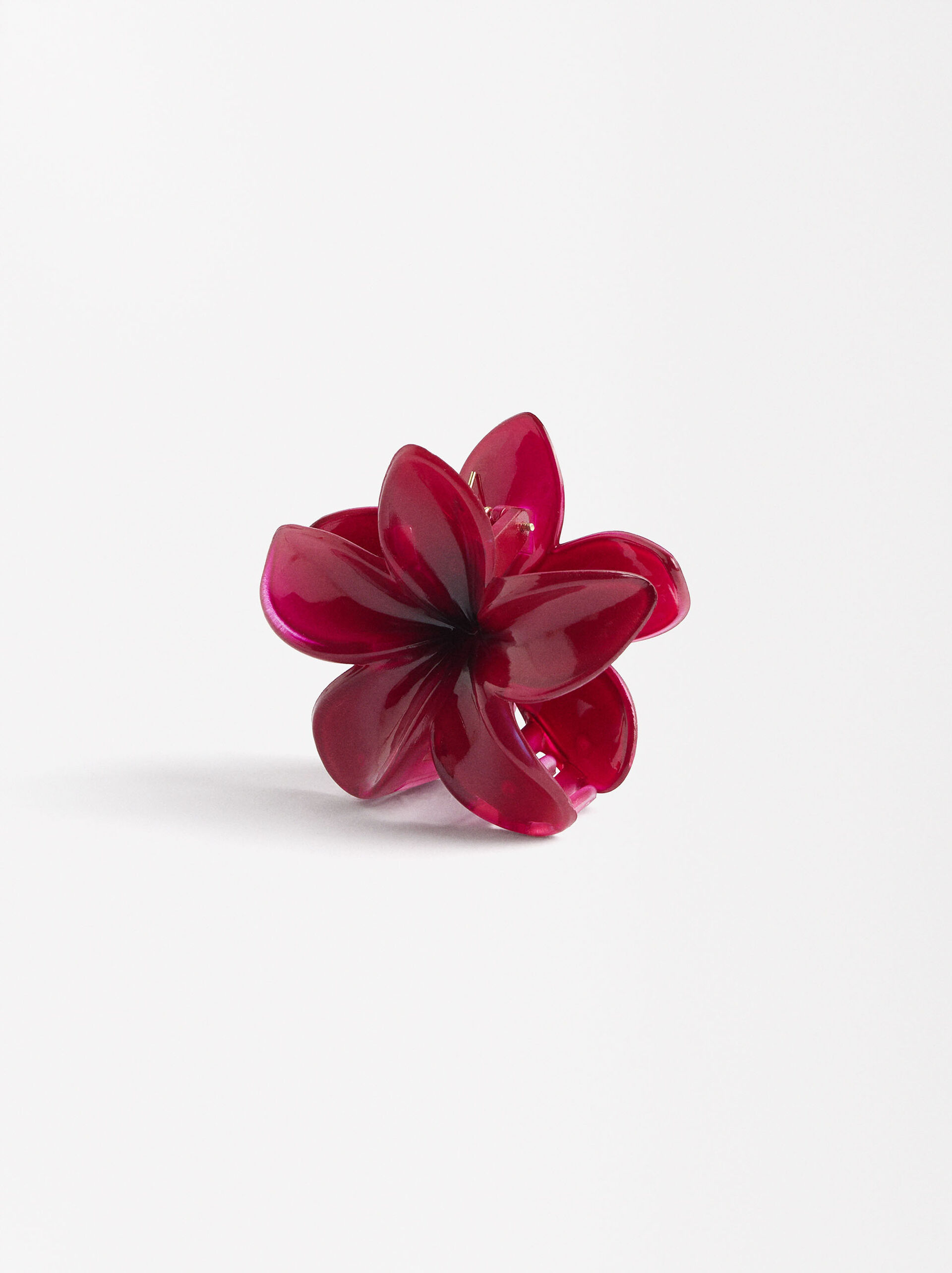 Resin flower hair claw  image number 0.0