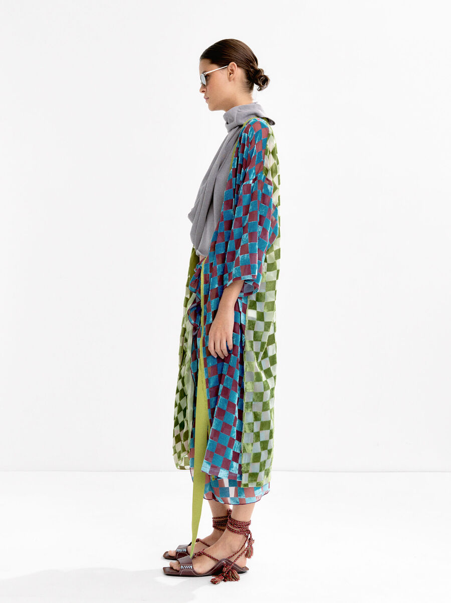 Velvet square kimono