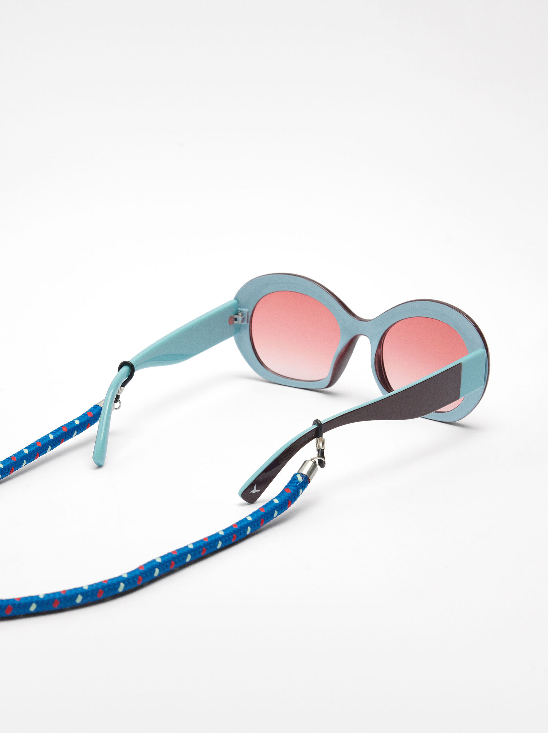 Round sunglasses  image number 3.0