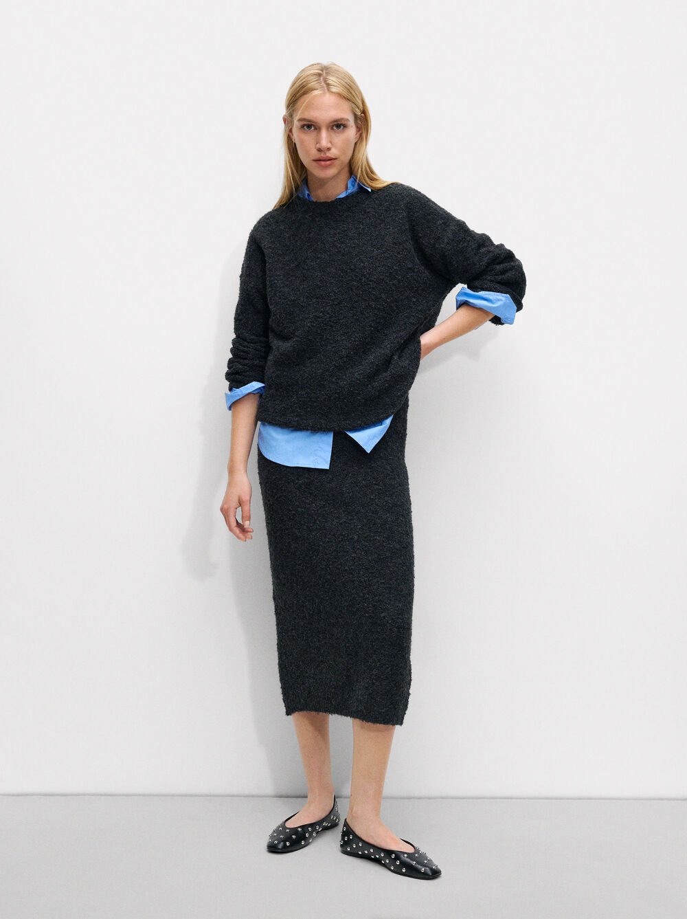 Midi skirt with wool blend