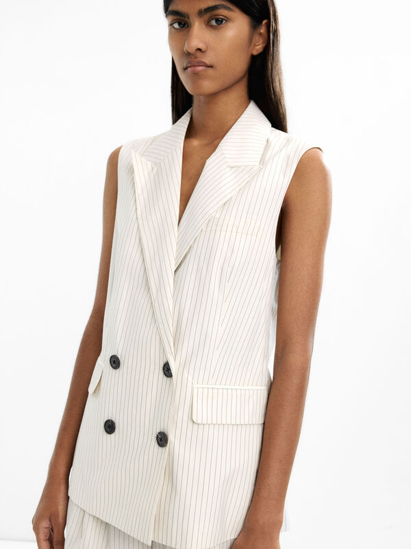 Striped waistcoat with buttons