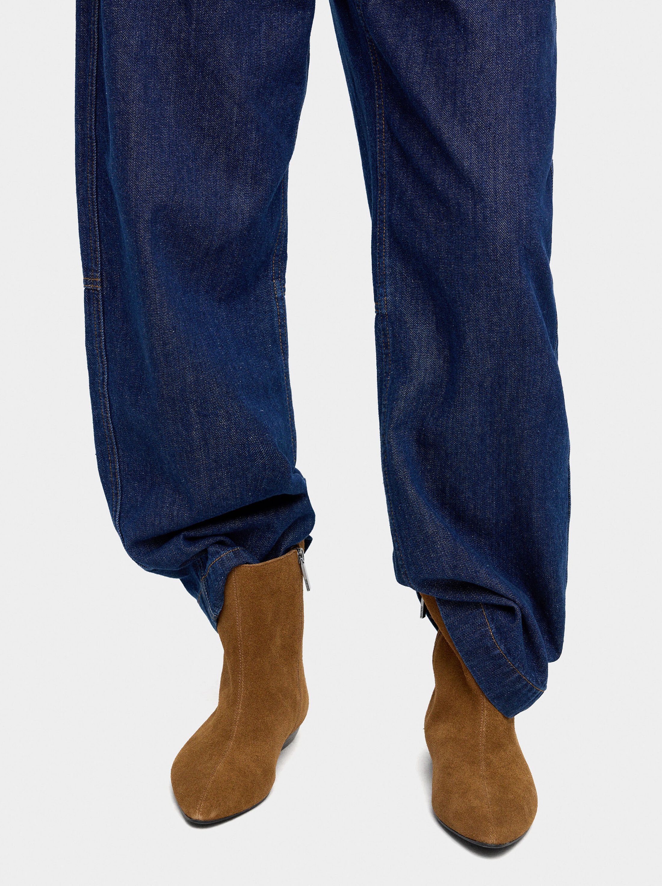 Botins de pell amb pespuntejats image number 1.0