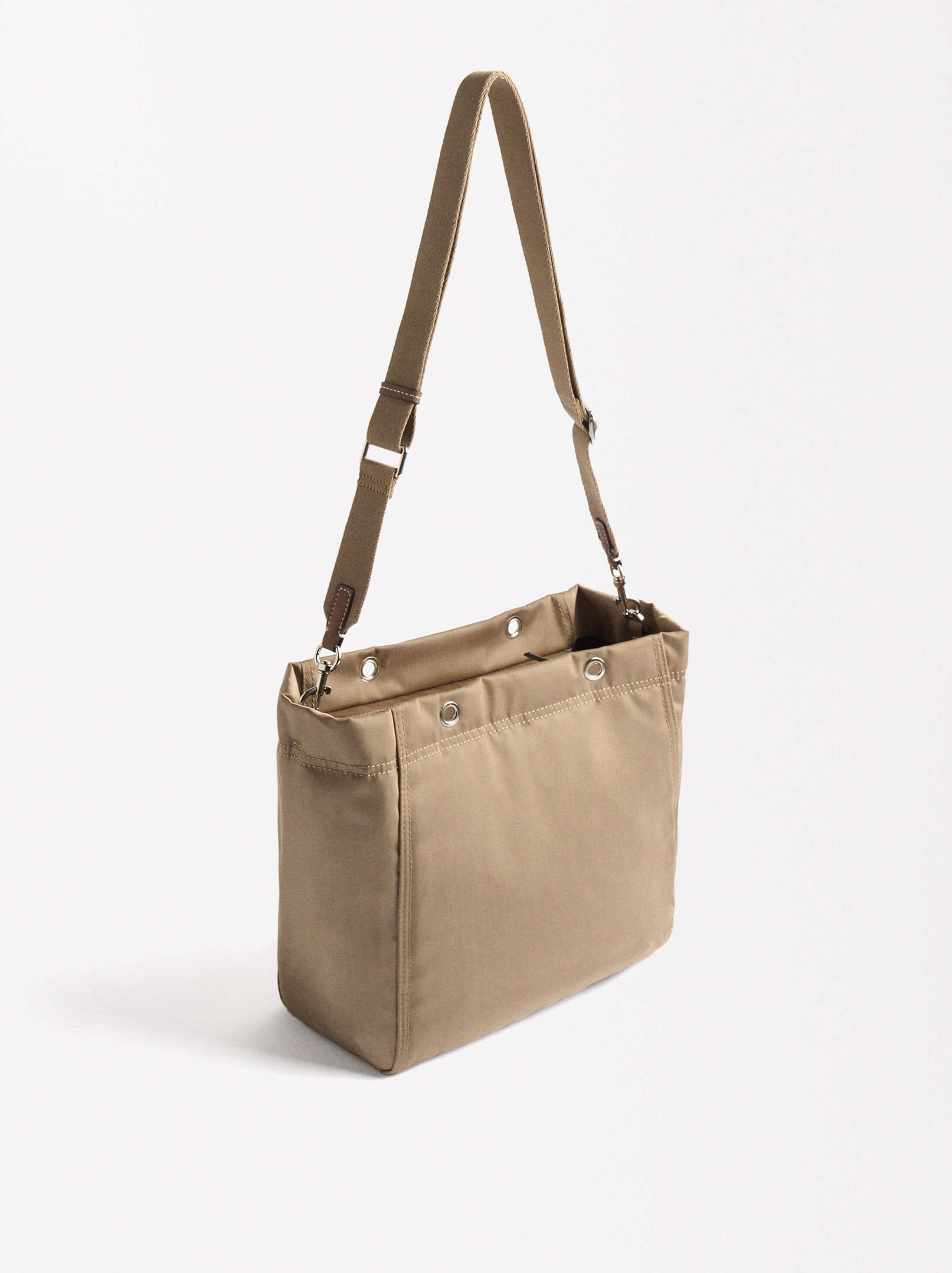 Bolso shopper de nylon  image number 2.0