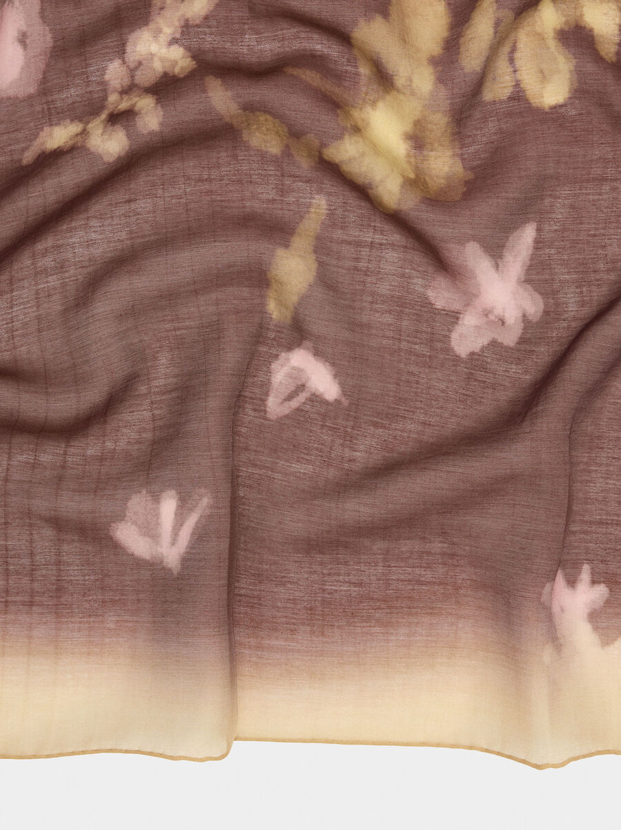 Printed scarf with lyocell