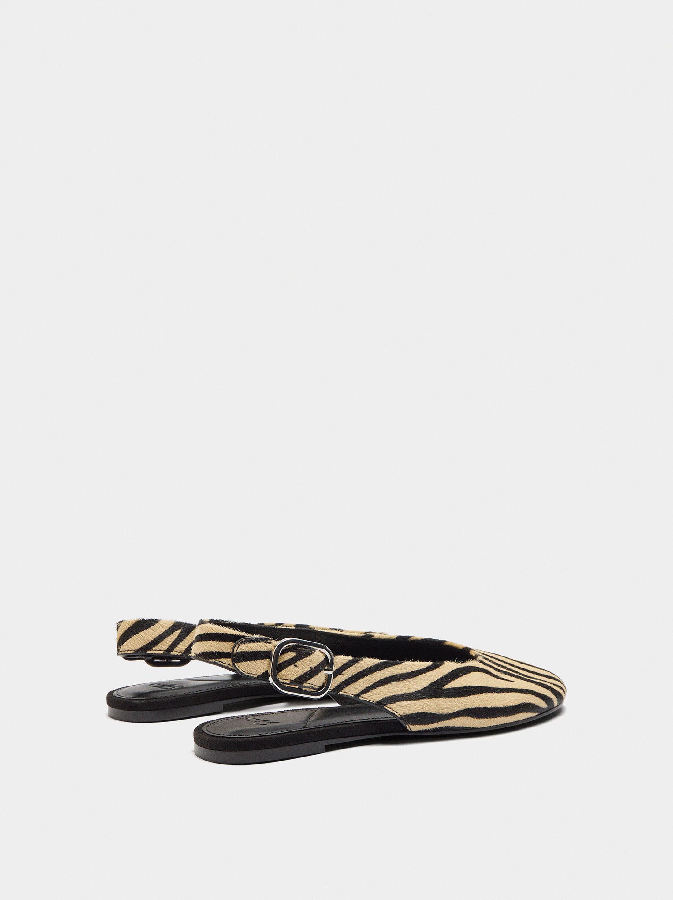 Leather ballet flats with slingback image number 4.0