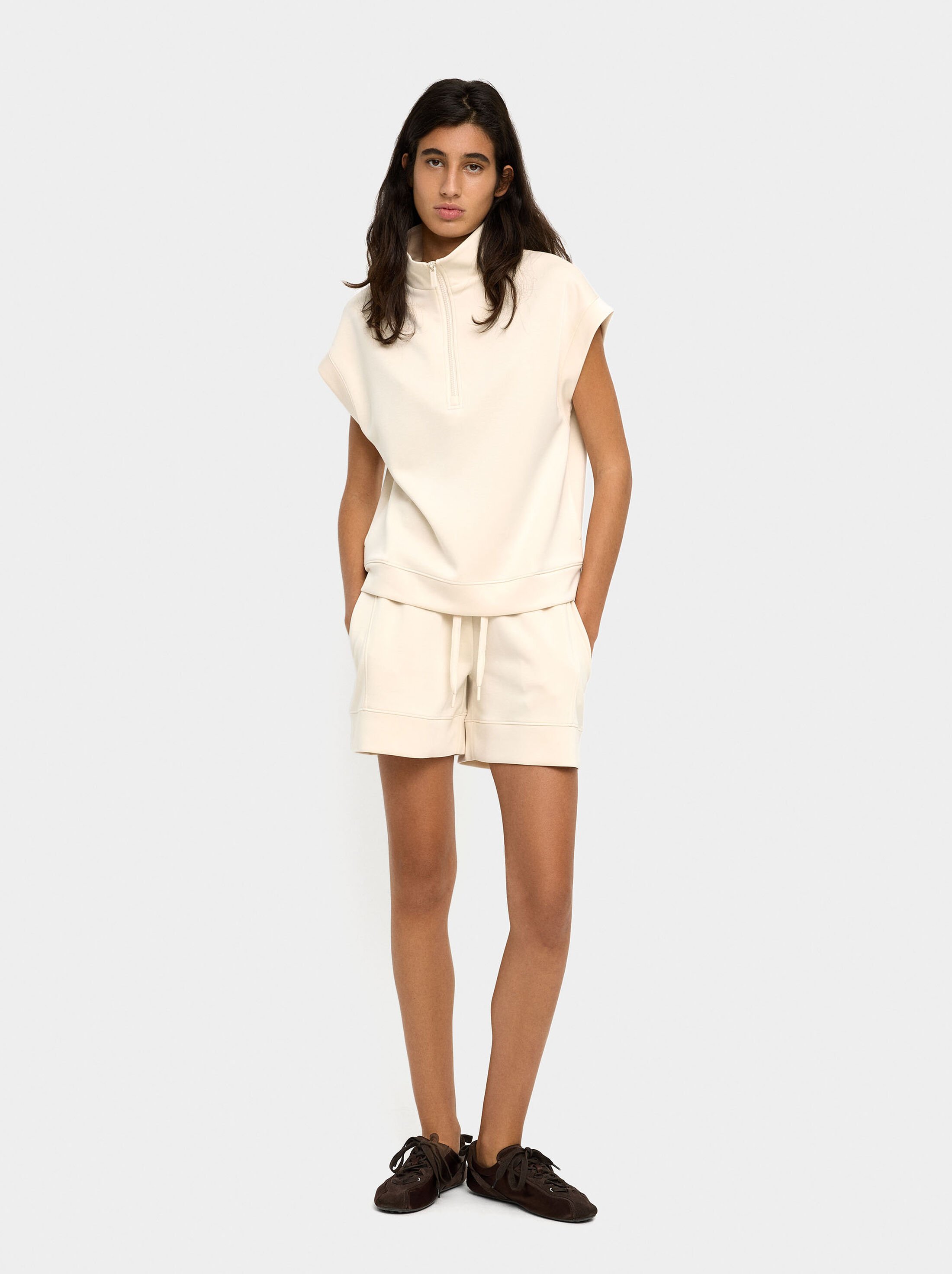 Shorts with elastic waist and soft touch image number 4.0