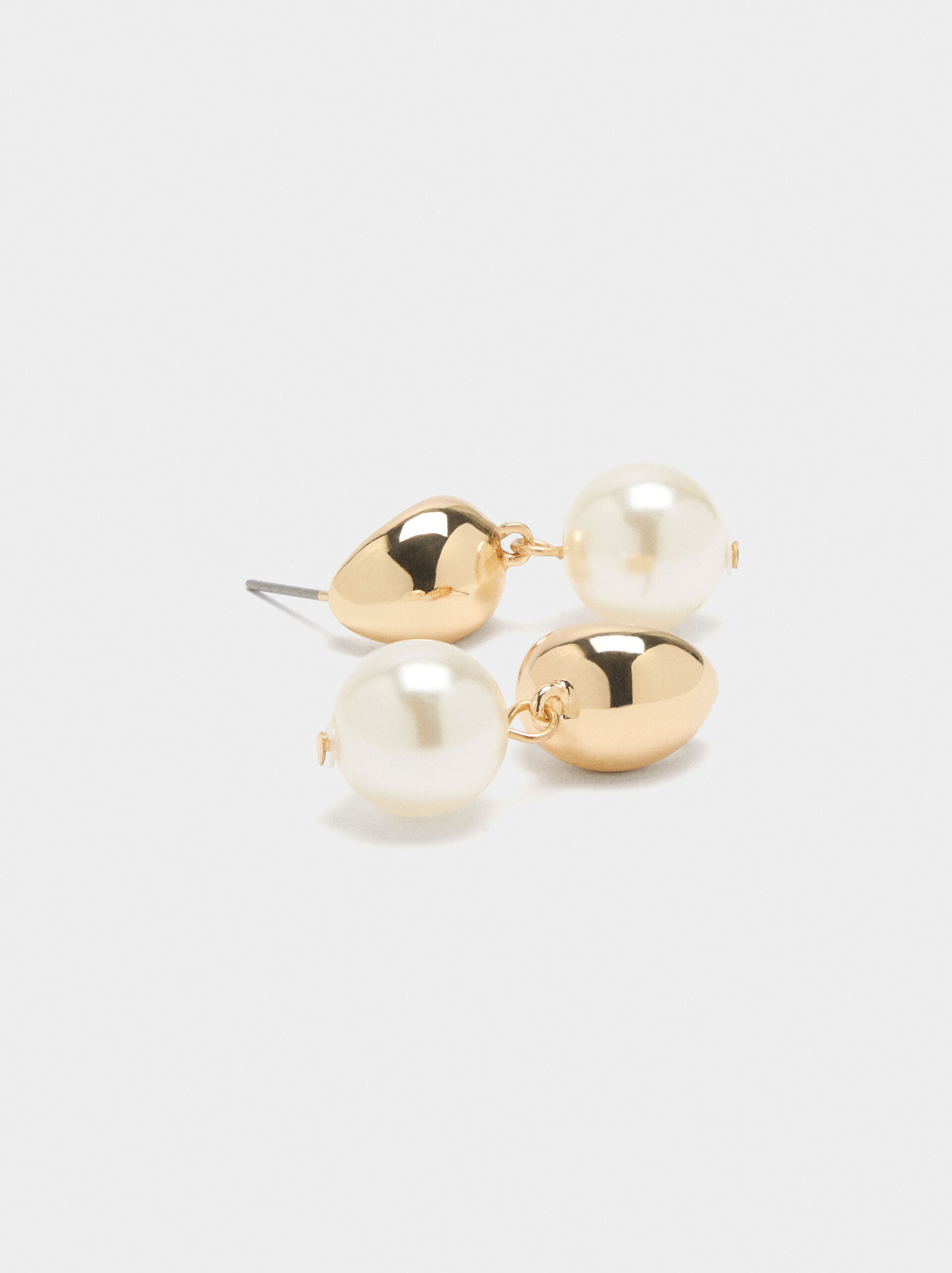 Oval earrings with pearl image number 1.0