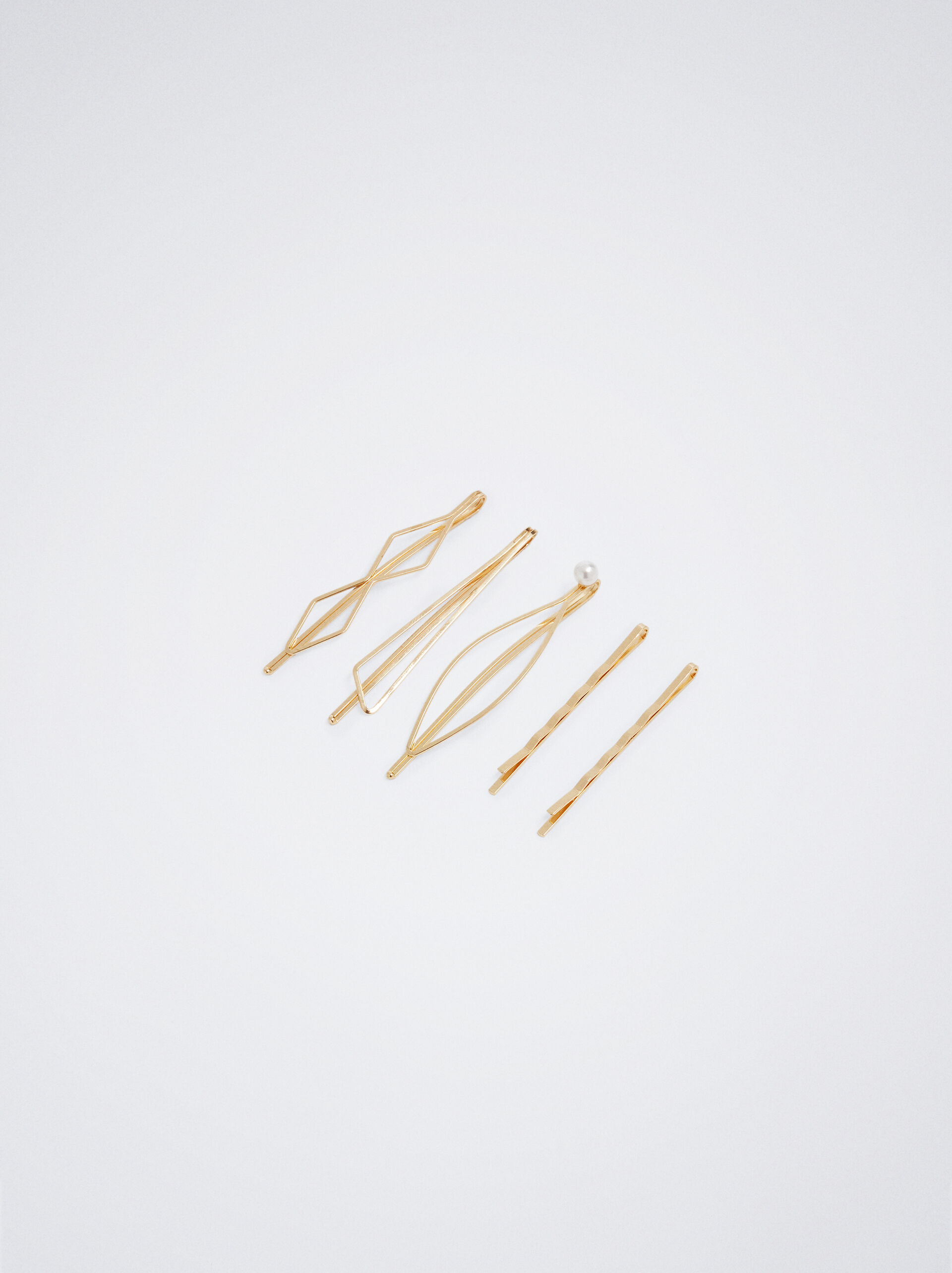 Set of hair clips image number 0.0