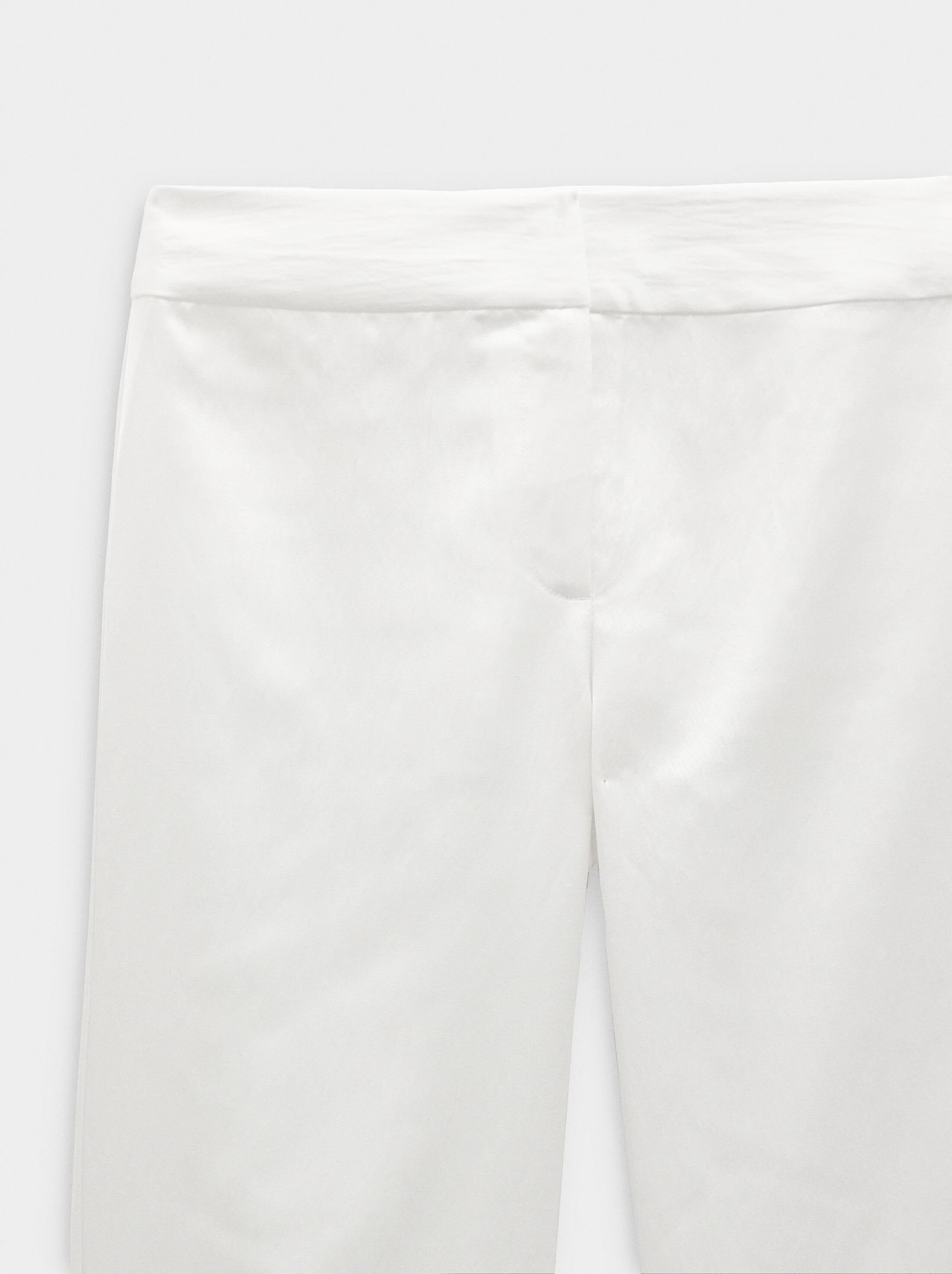 Straight trousers with mid-rise waist image number 5.0