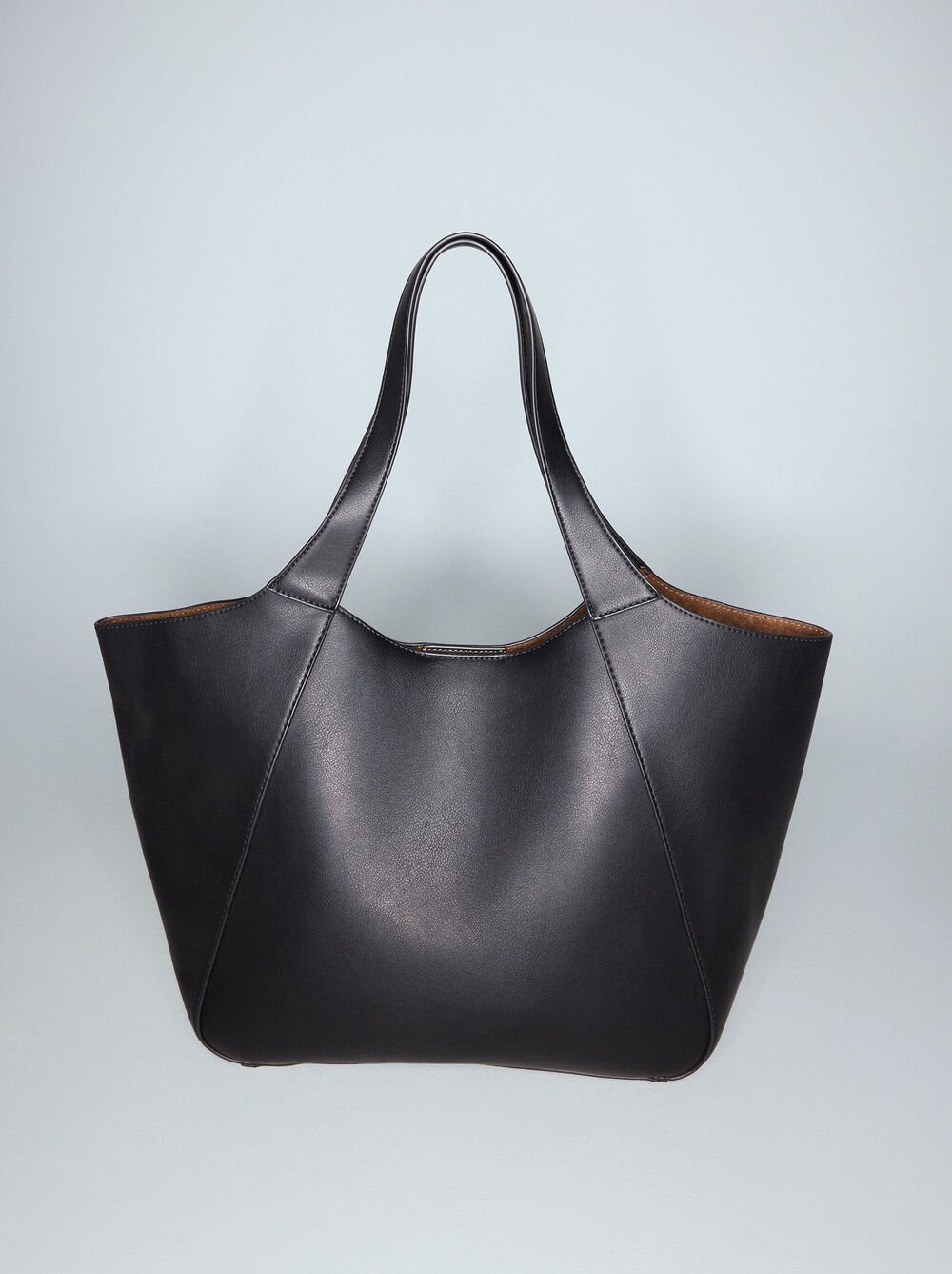 Bolso shopper con bolsa extraíble