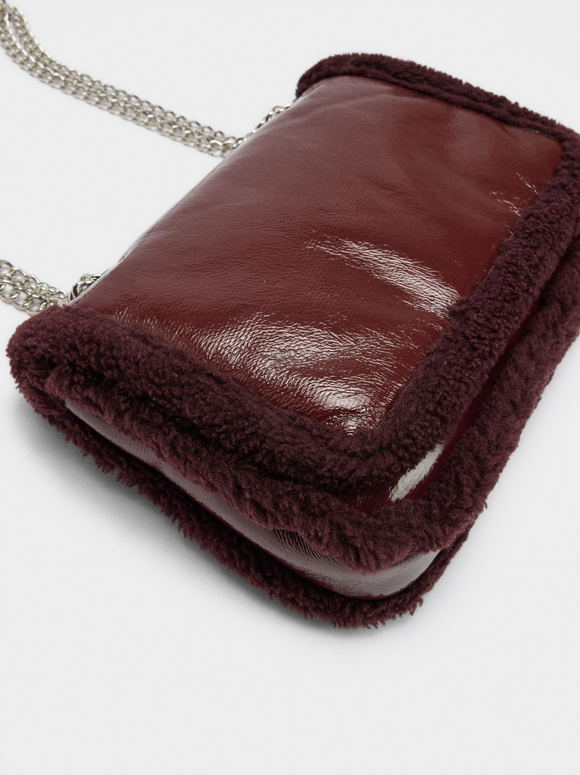 Shoulder bag with faux fur edges image number 1.0