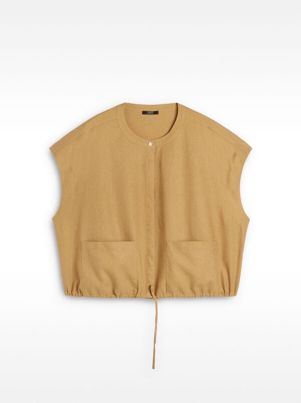 Short-sleeved shirt with linen