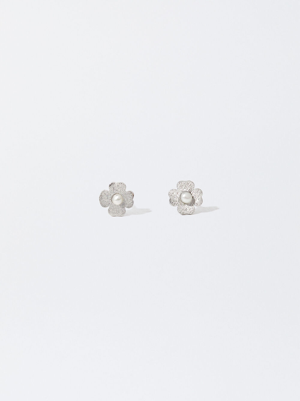 925 Silver Studs With Freshwater Pearl