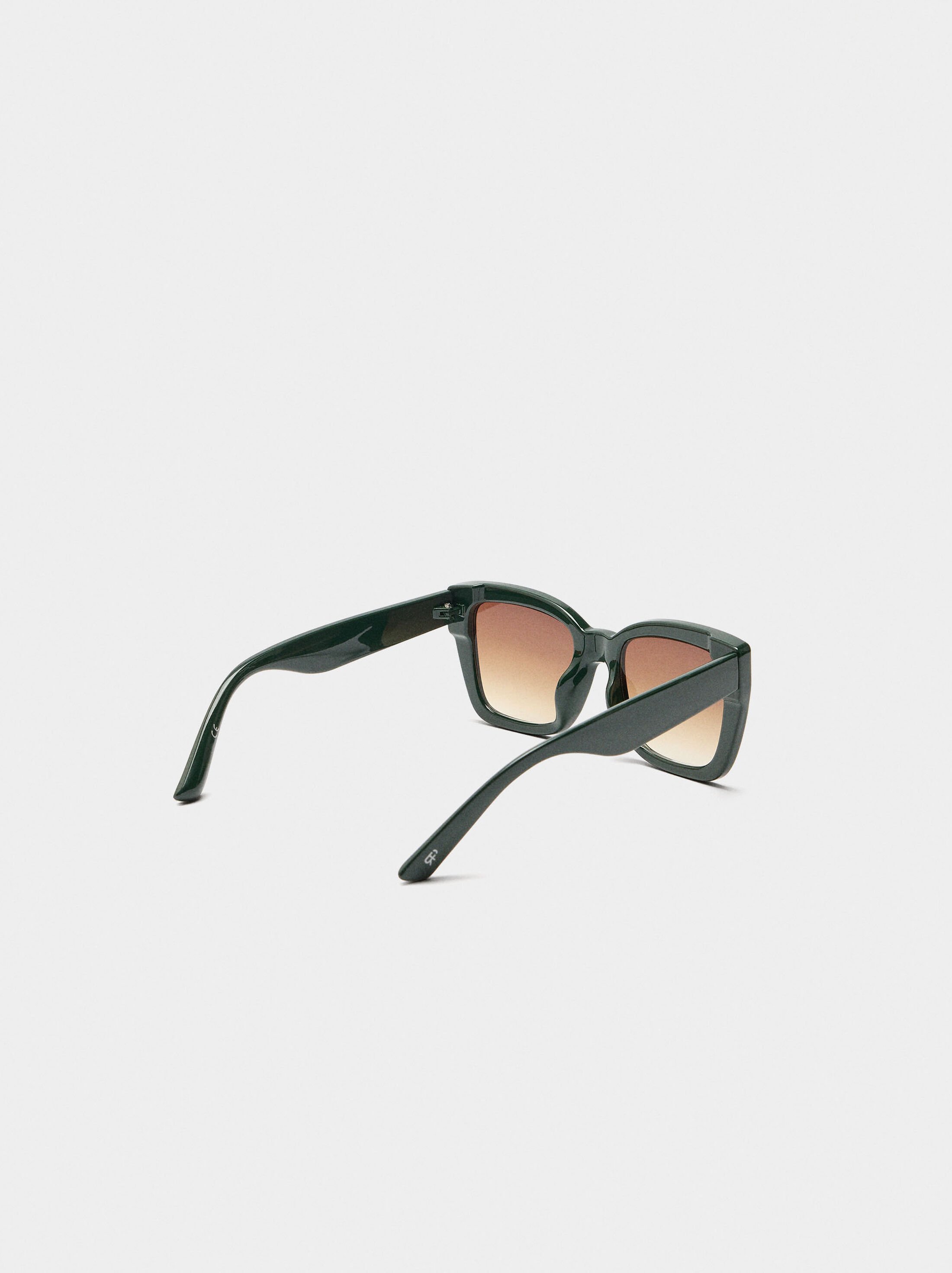 Sunglasses with squares image number 2.0