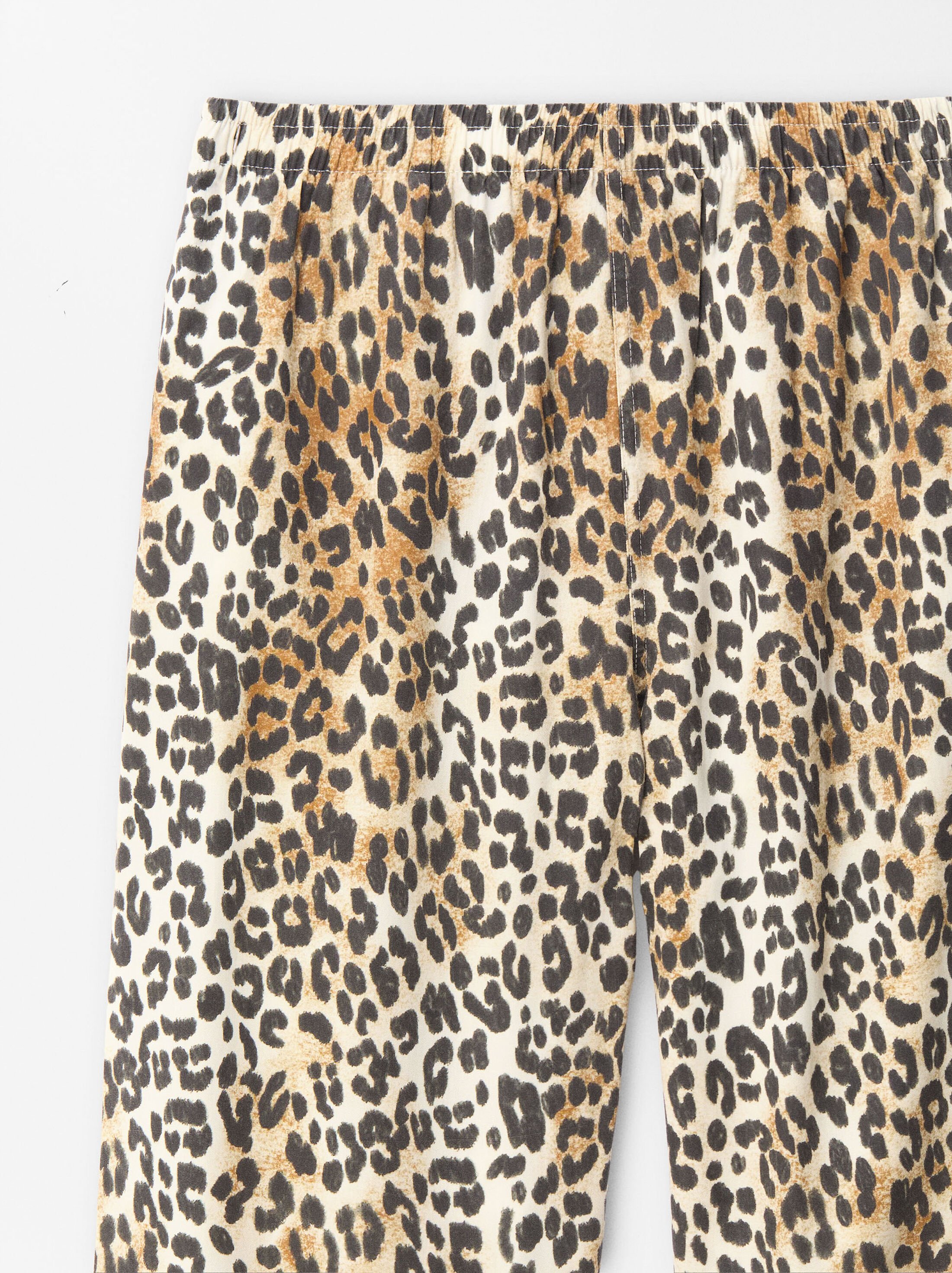 Leopard print trousers image number 6.0