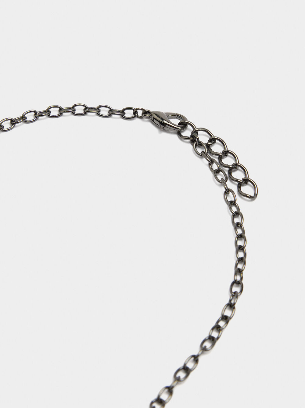 Short bib necklace with hearts and stars