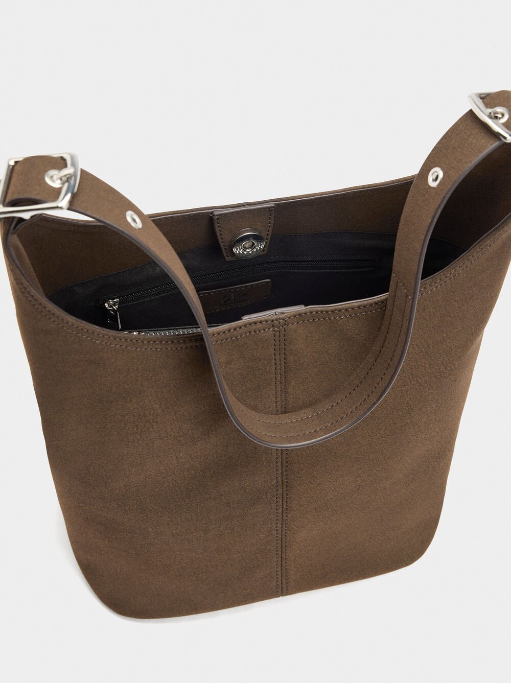 Sac à épaule avec effet cuir