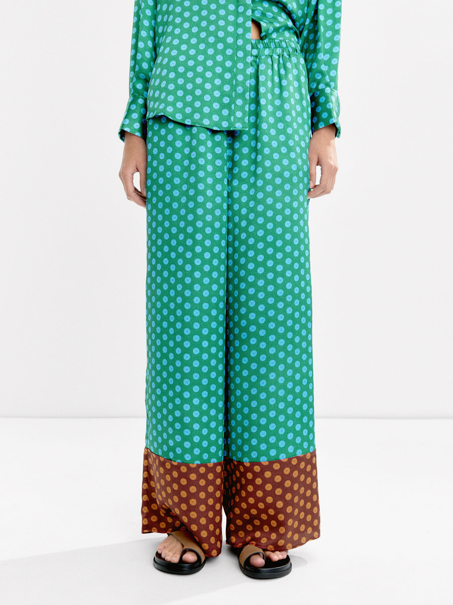 Satin printed trousers image number 1.0
