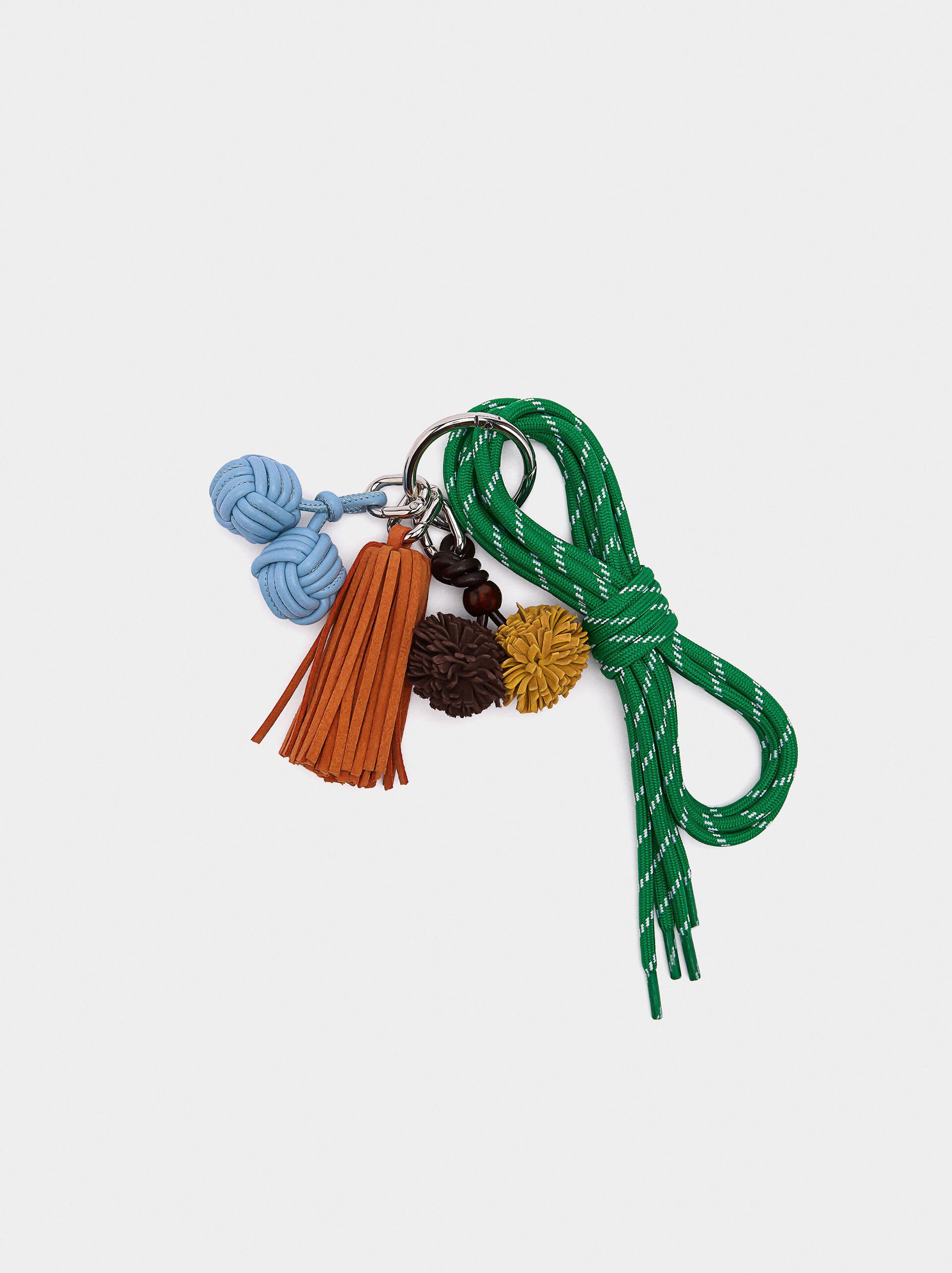 Lacets avec pendentif  image number 2.0