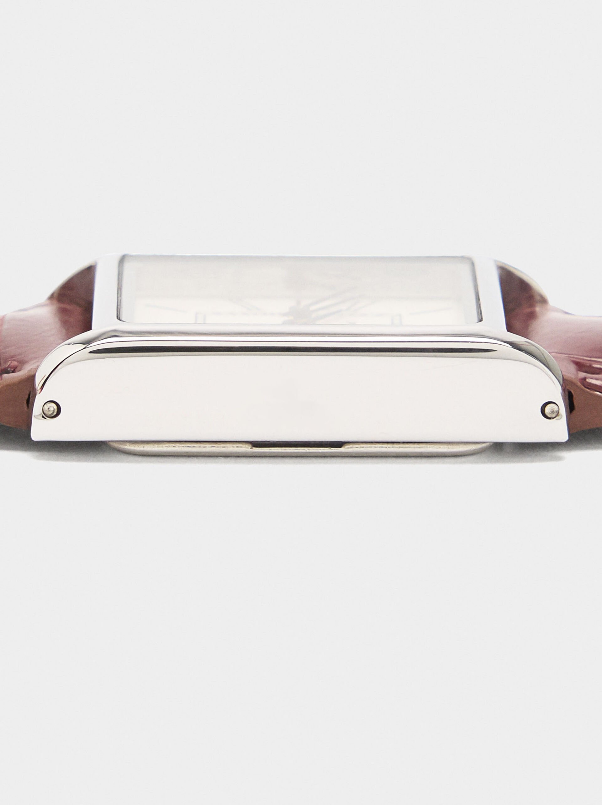 Watch with animal-engraved bracelet image number 5.0