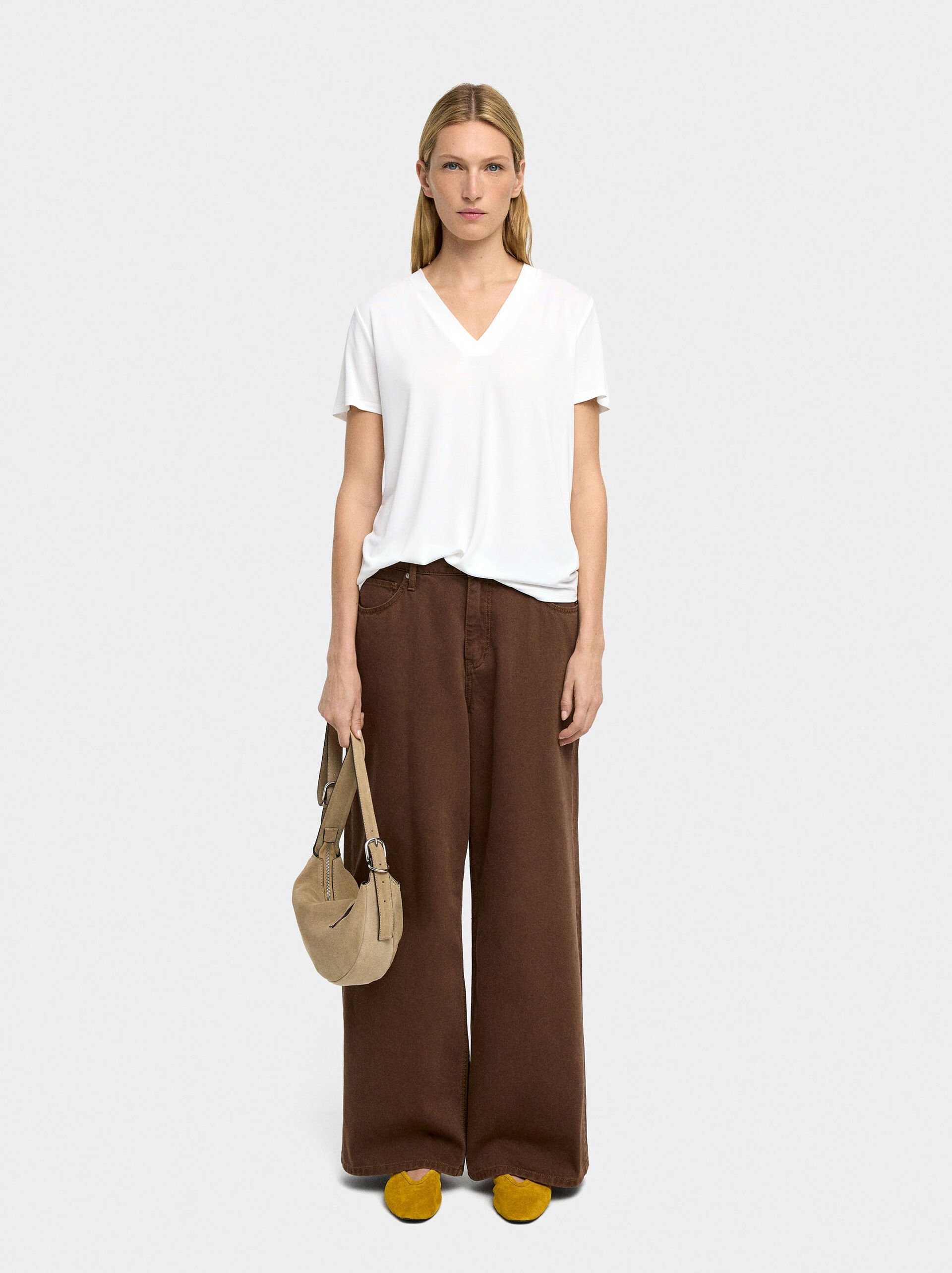 V-neck basic T-shirt image number 0.0