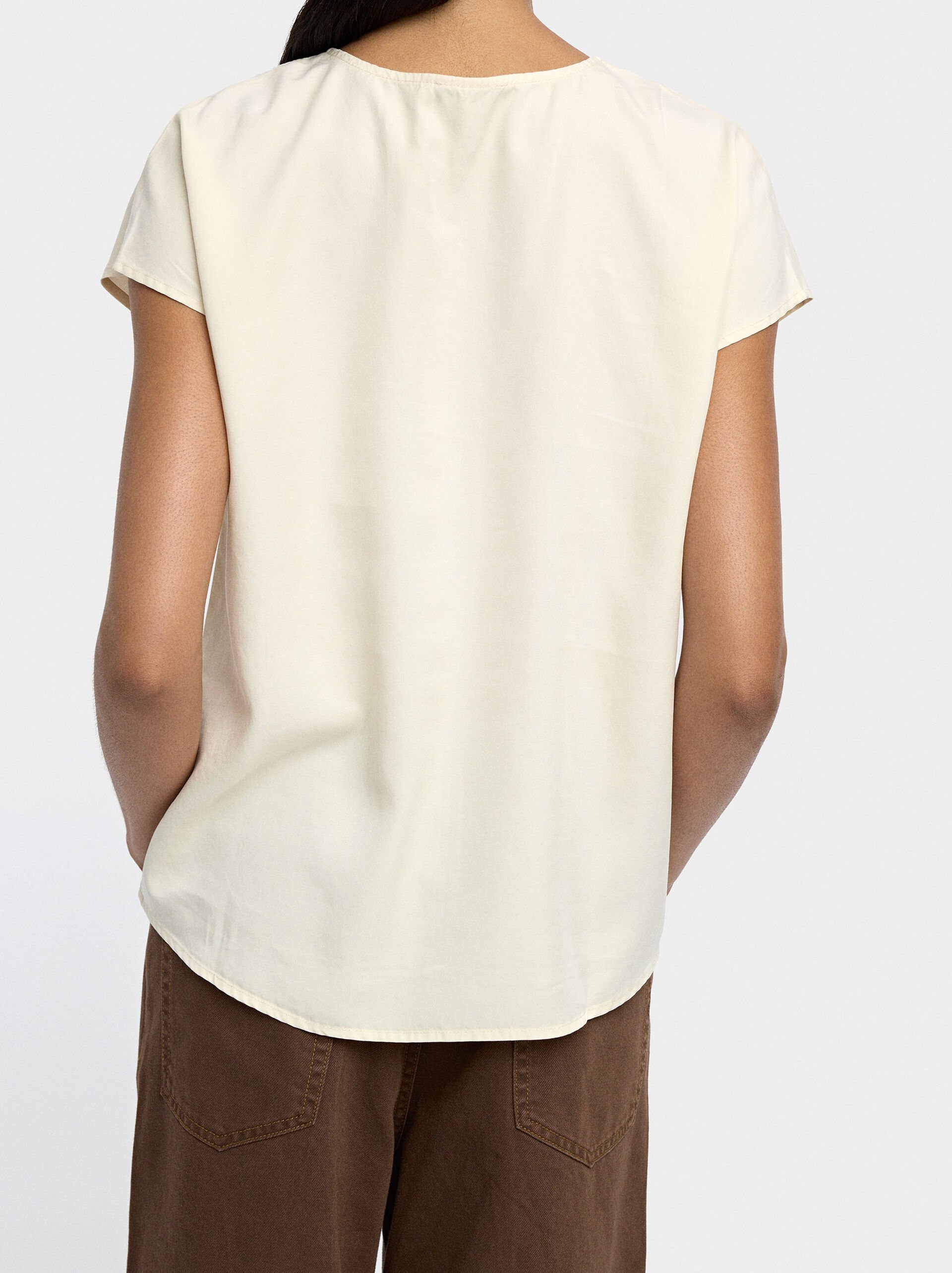 Blouse with topstitching 100% lyocell image number 3.0