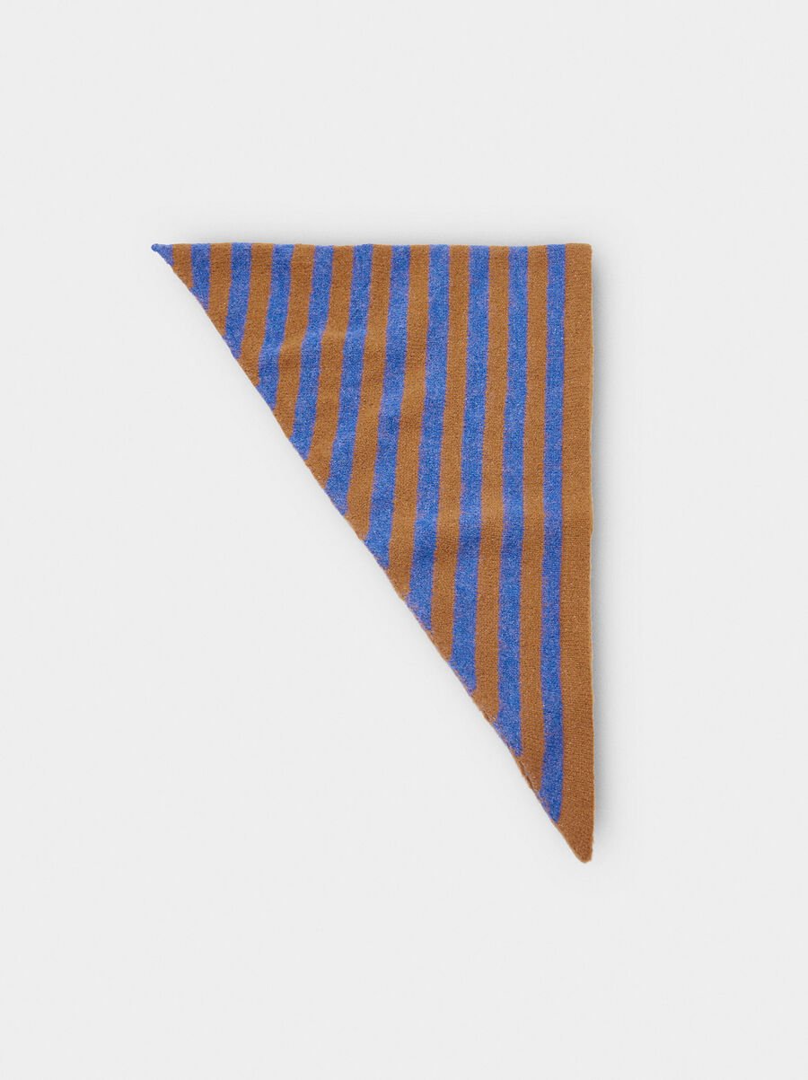 Shawl with stripes
