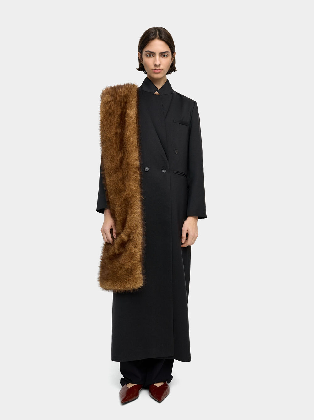 Stole with faux fur effect