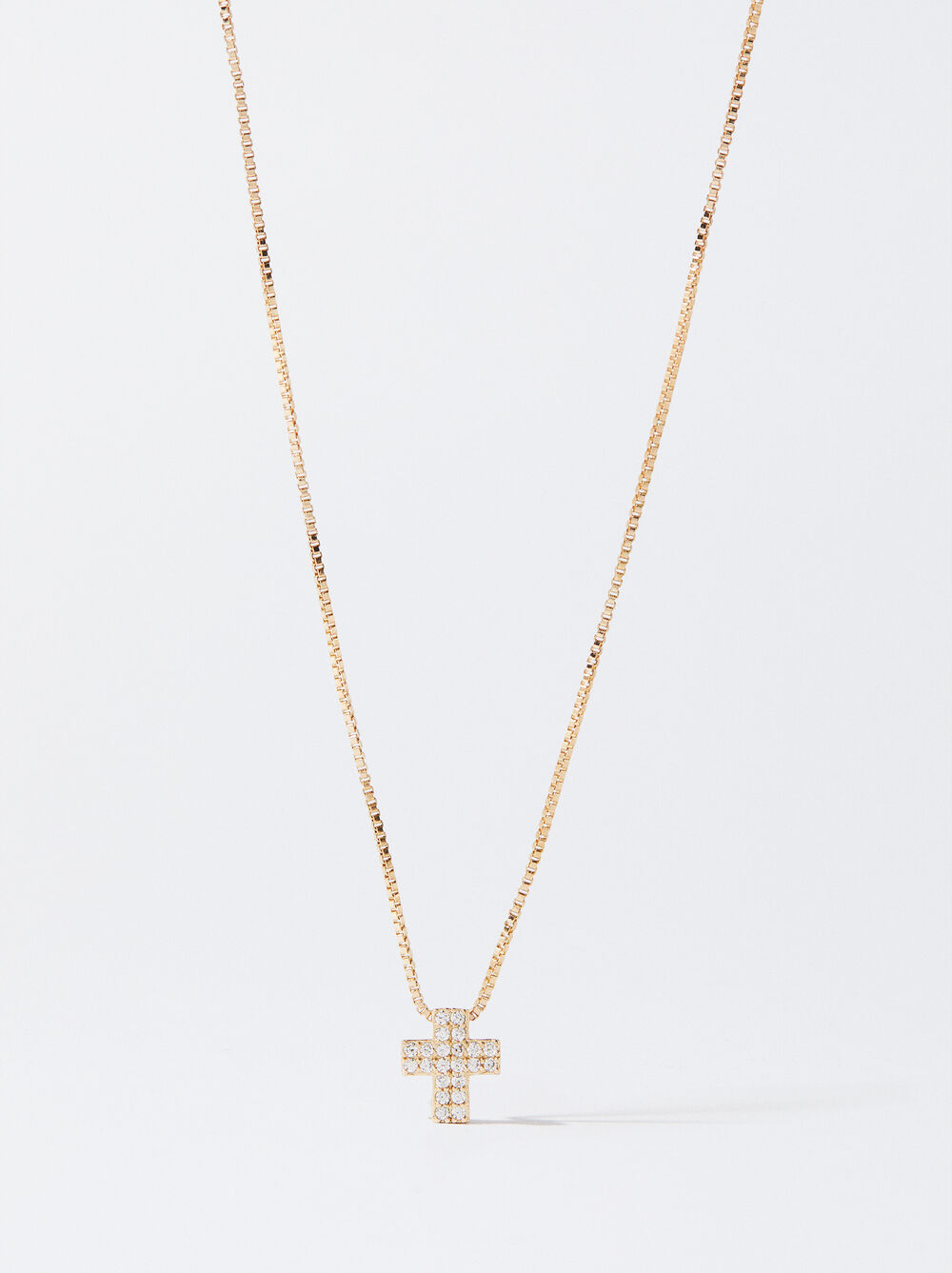 Silberne Halskette Mit Kreuz Und Zirkonia