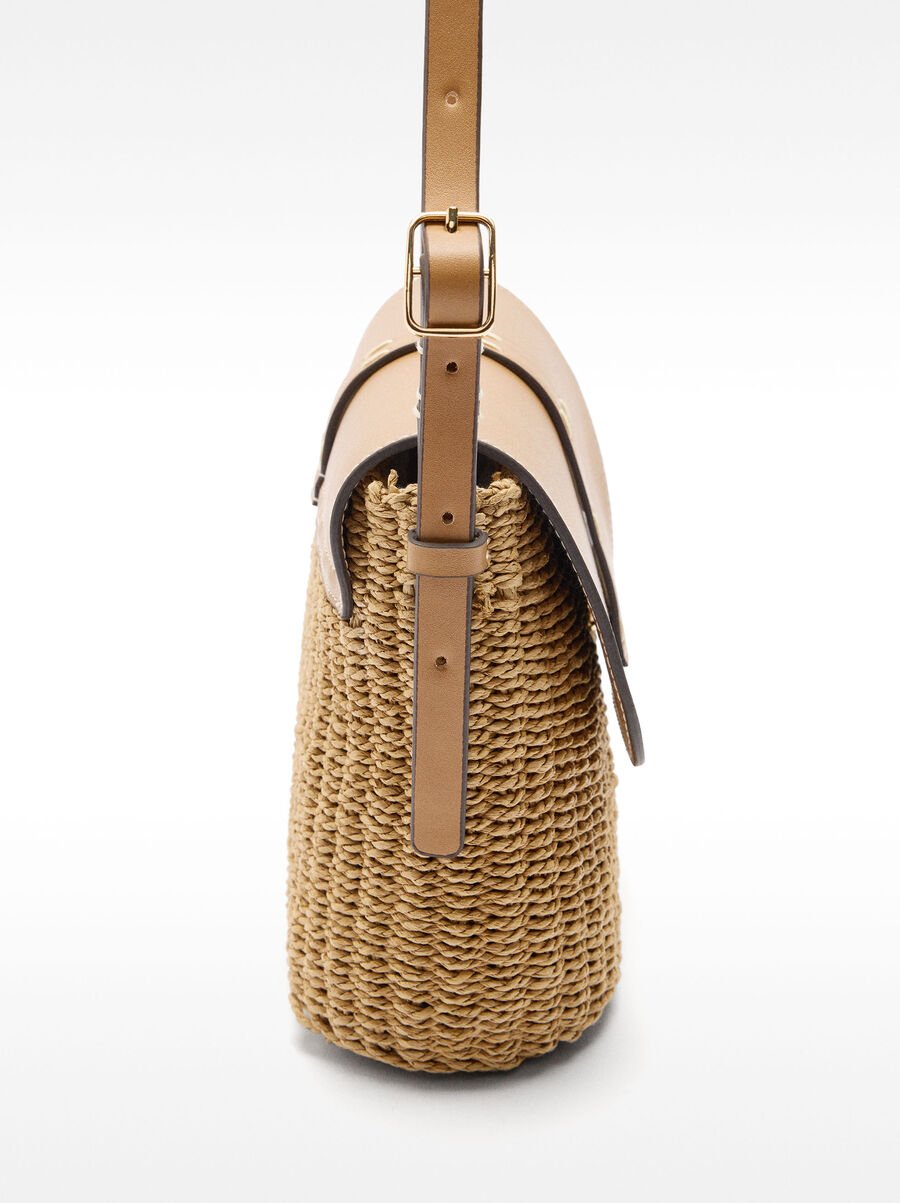Crossbody bag with straw effect
