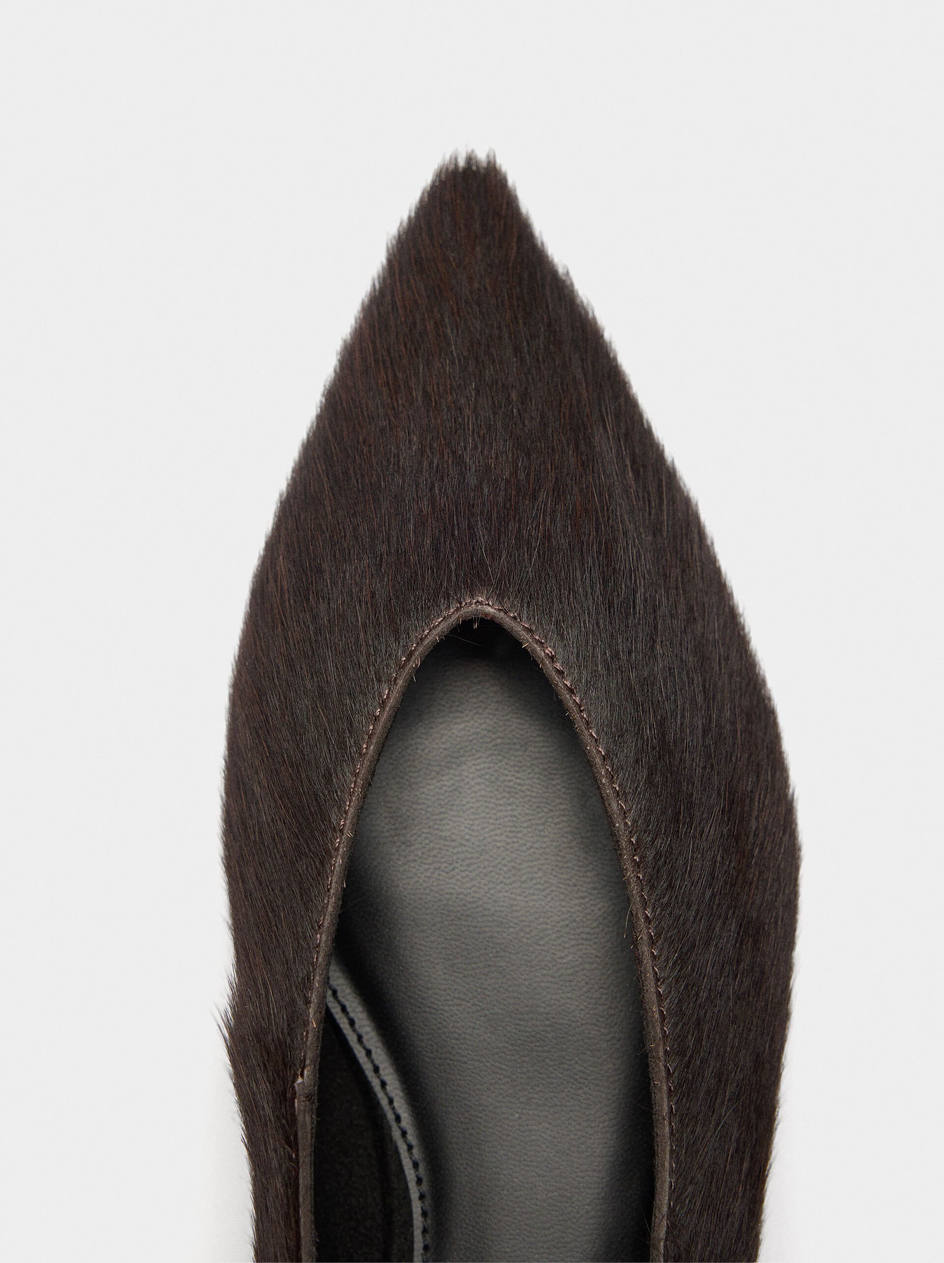 Leather ballet flats with fur image number 4.0