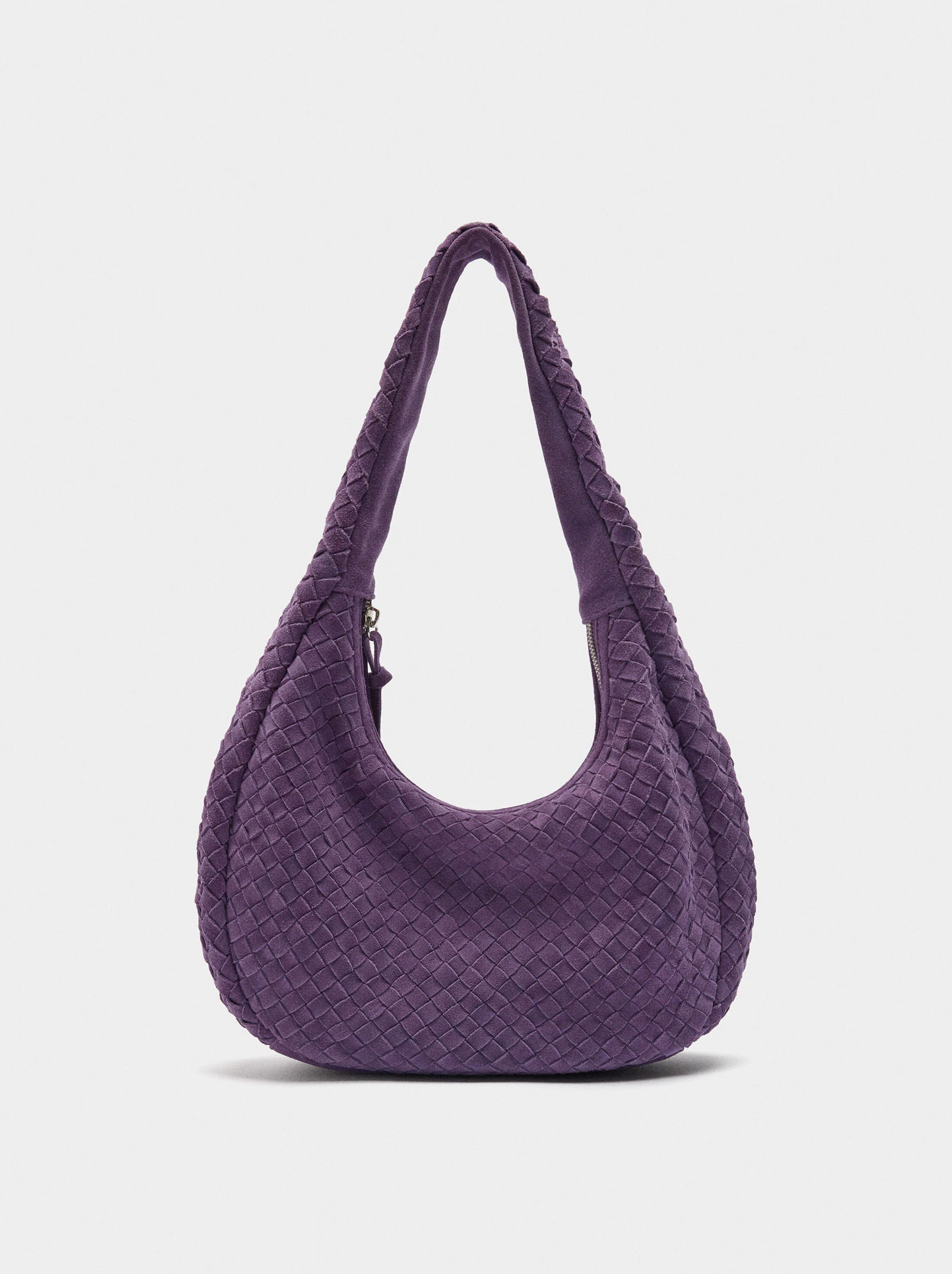 Hobo bag with braided leather image number 5.0