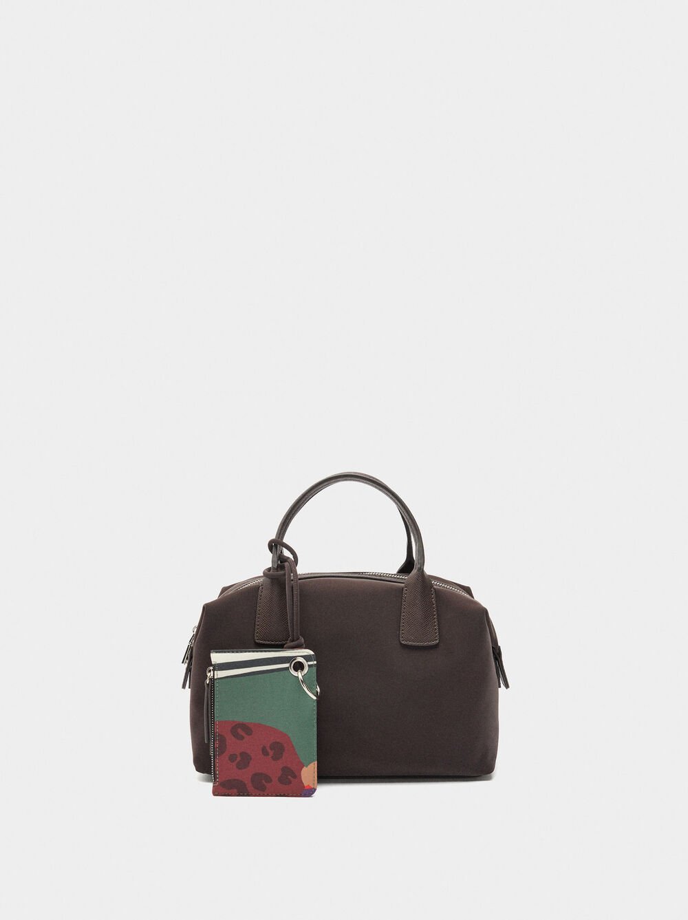 Sac cabas texture douce avec pendentif