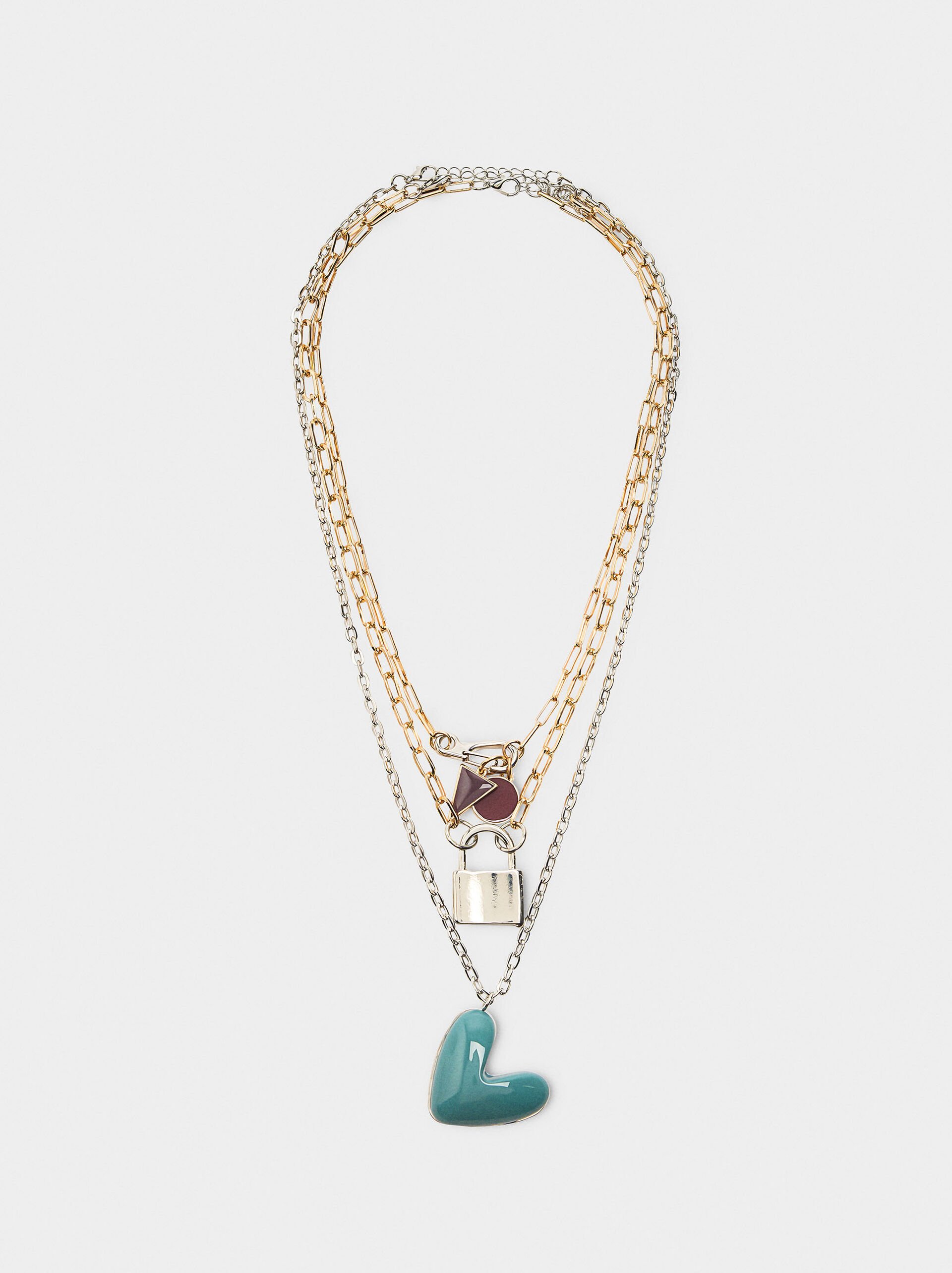 Set of necklaces with heart links image number 0.0