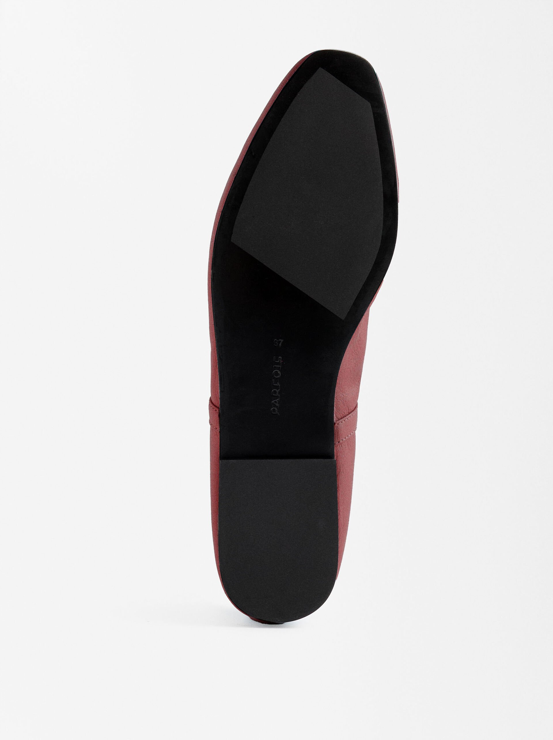 Leather Ballet Flats with Studs image number 5.0