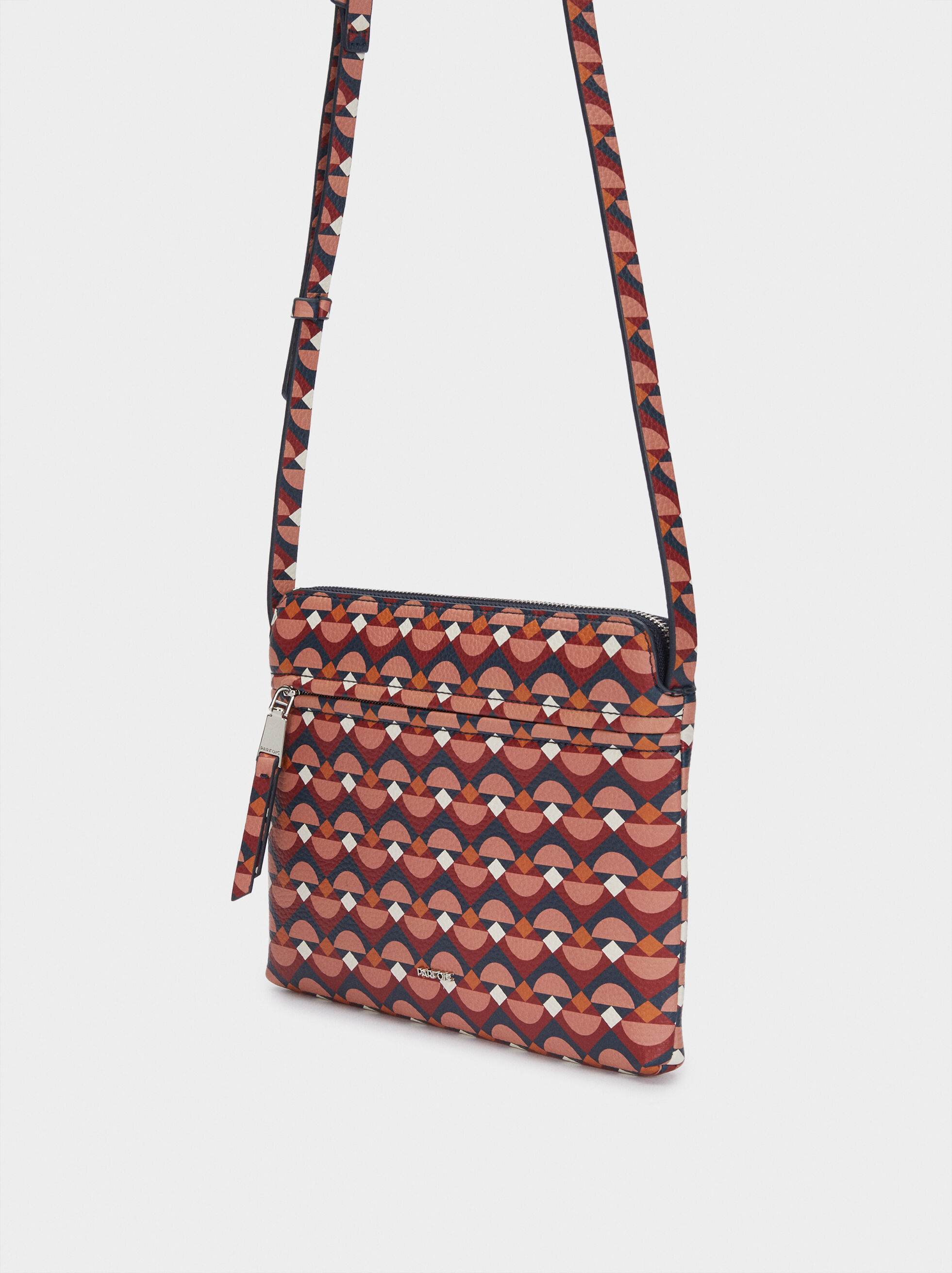 sac rouge parfois