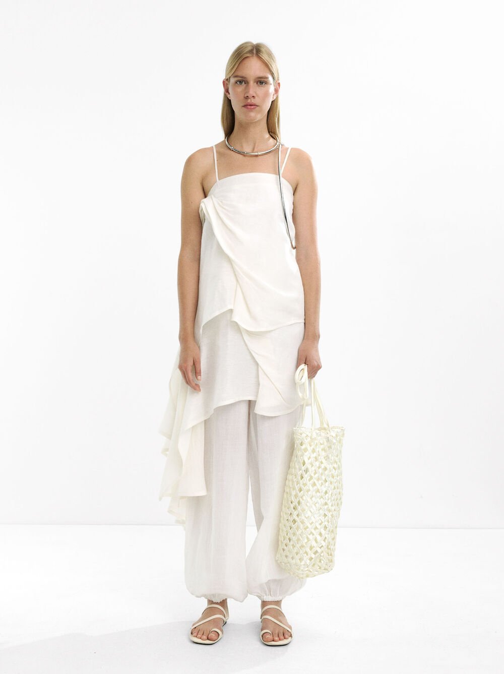 Vestido curto de alças drapeado