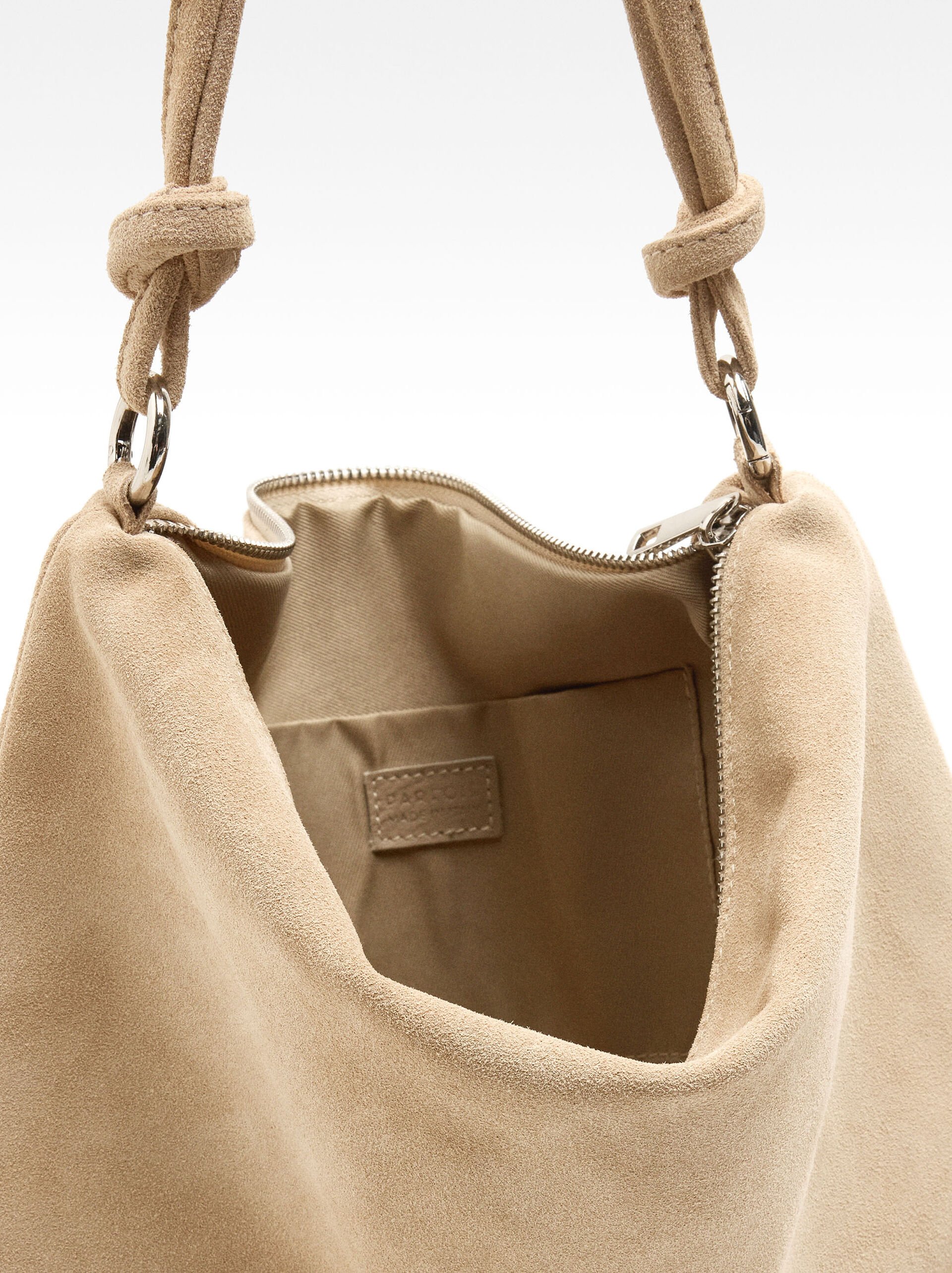 Bolso de hombro de piel image number 4.0