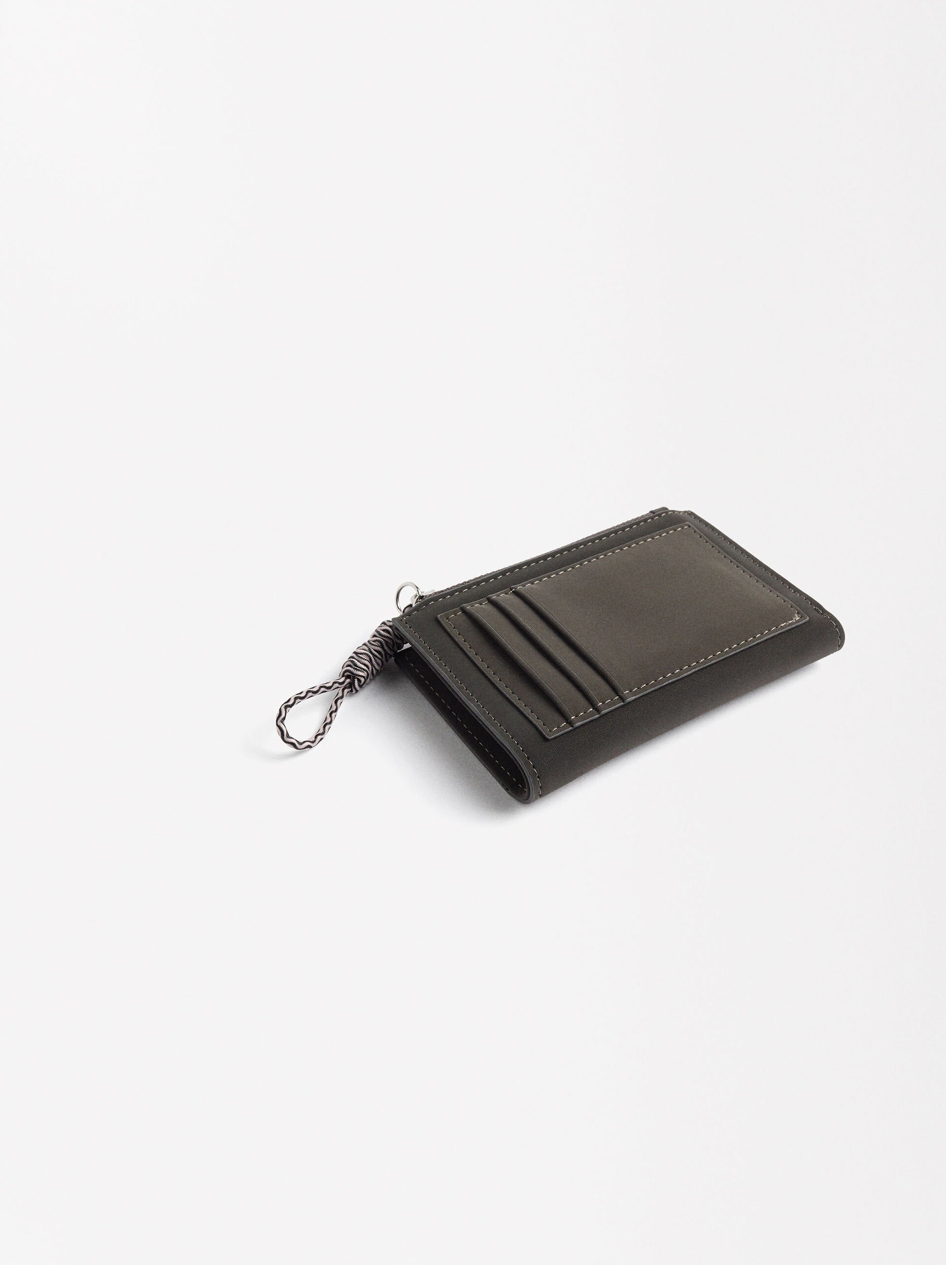 Basic wallet with soft texture image number 1.0