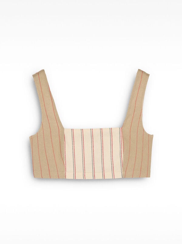 Bicolor striped cropped top