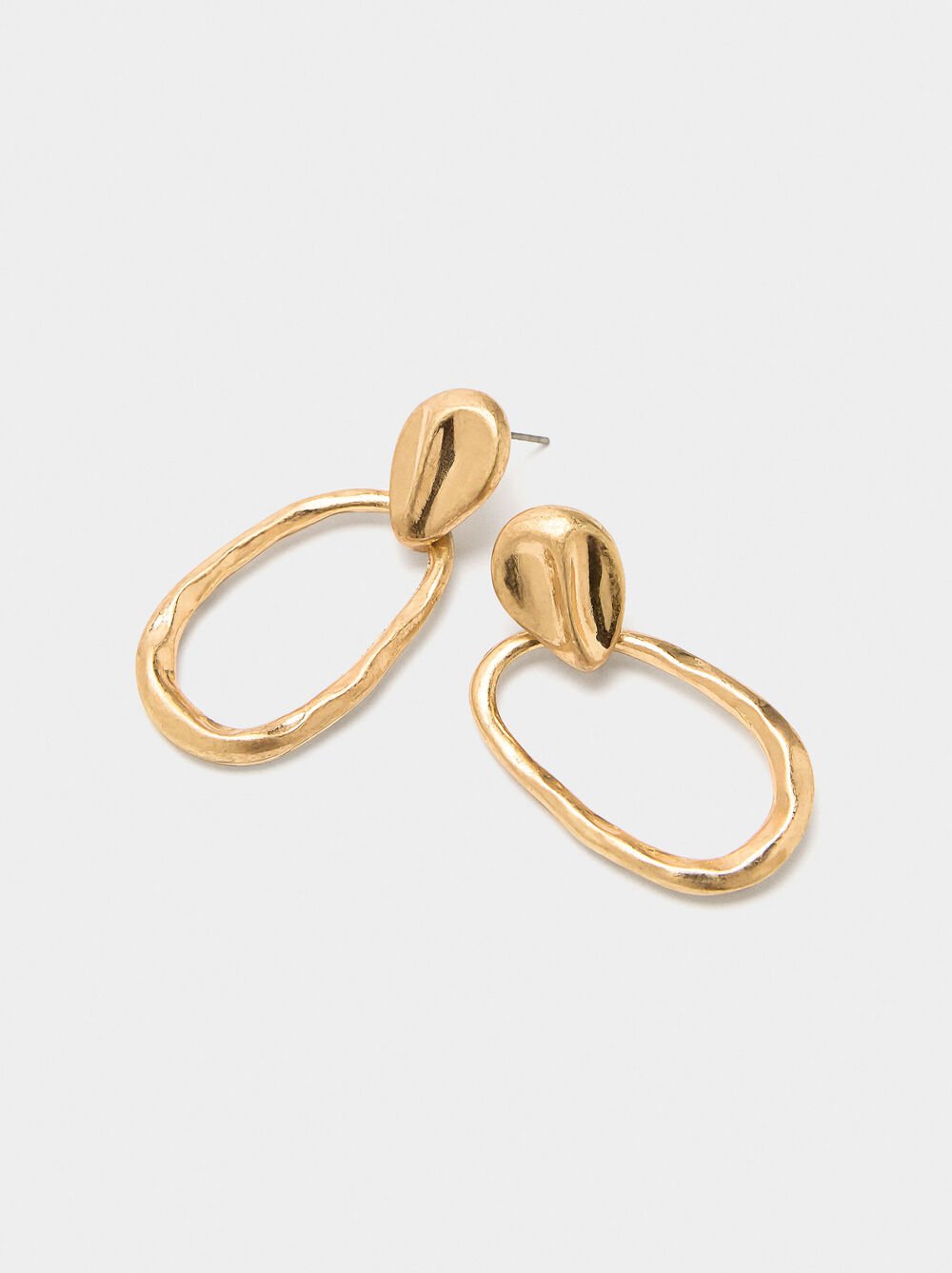 Ohrringe mit unregelmäßigem Ring