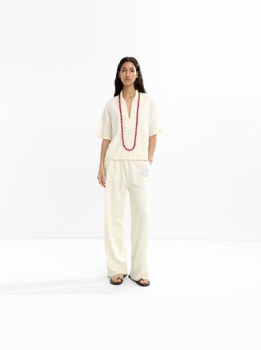 Pantalon 100 % coton avec broderie