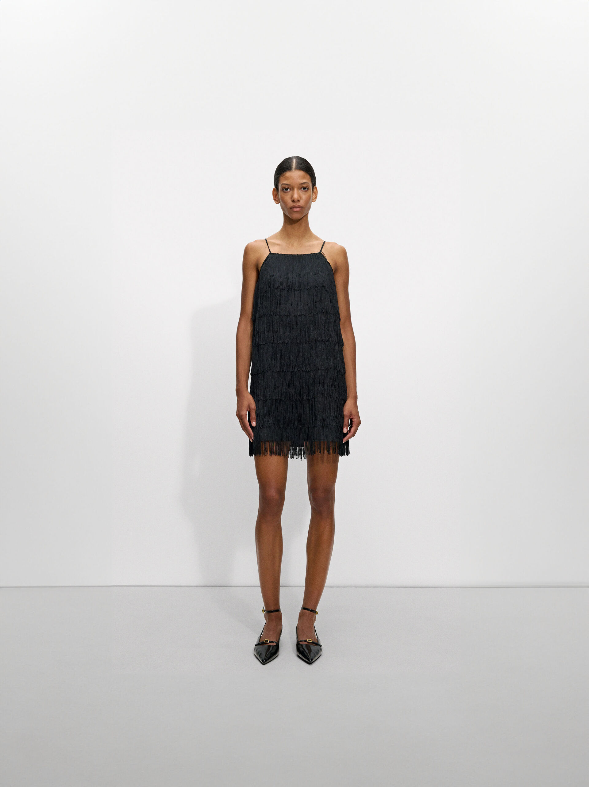 Short dress with fringes image number 6.0