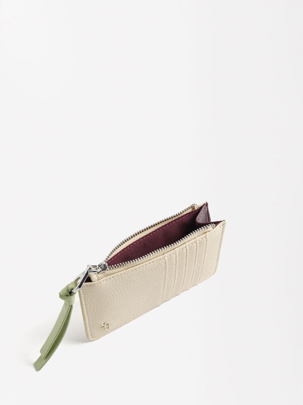 Bicolor cardholder with texture