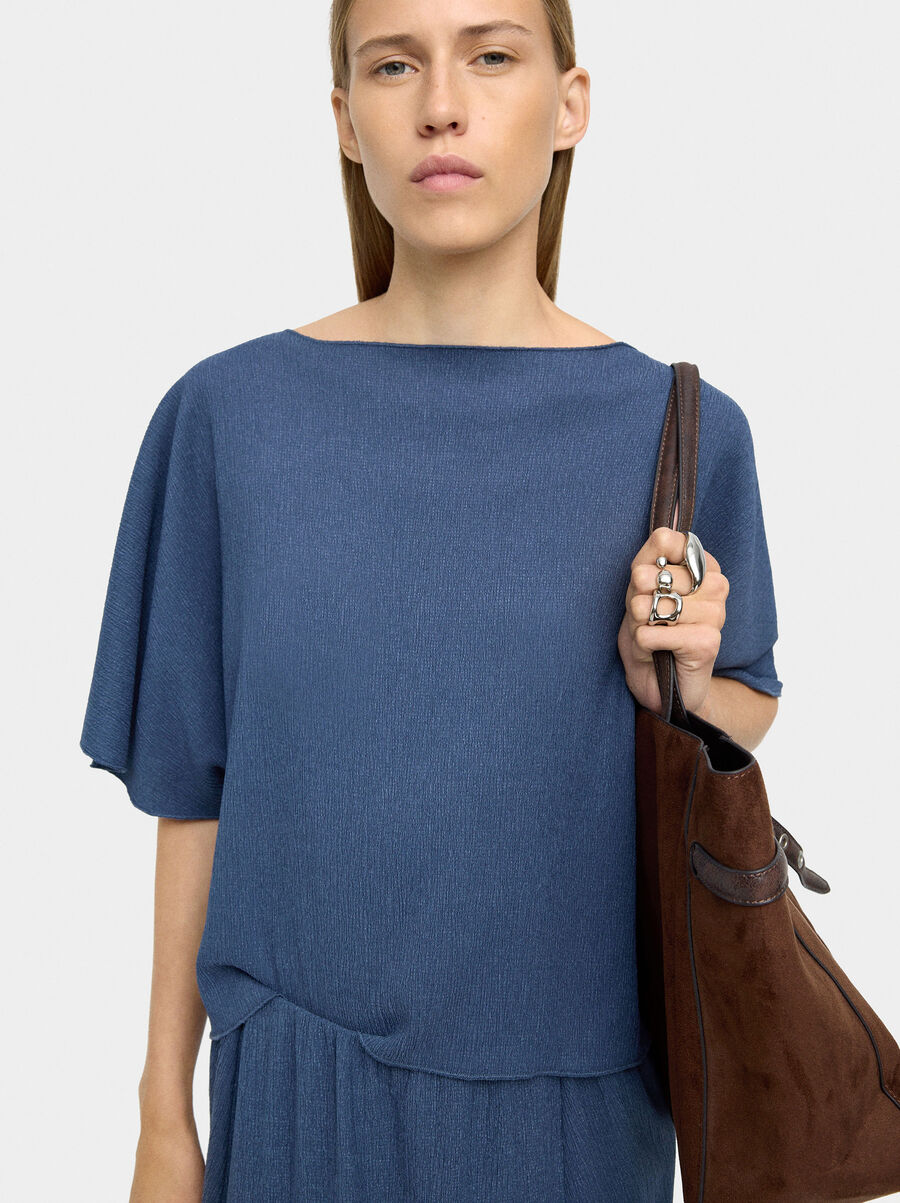 Wrinkled effect blouse