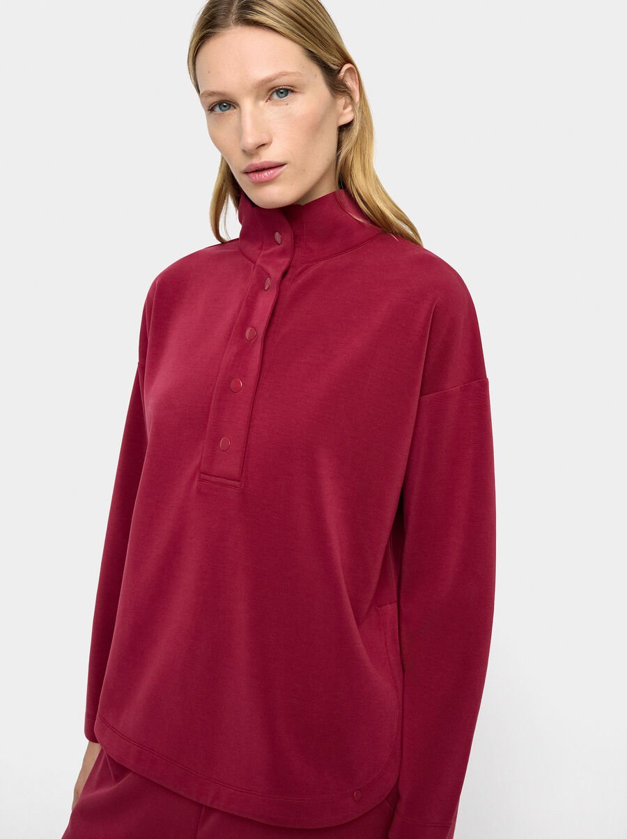 Sudadera con botones tacto suave