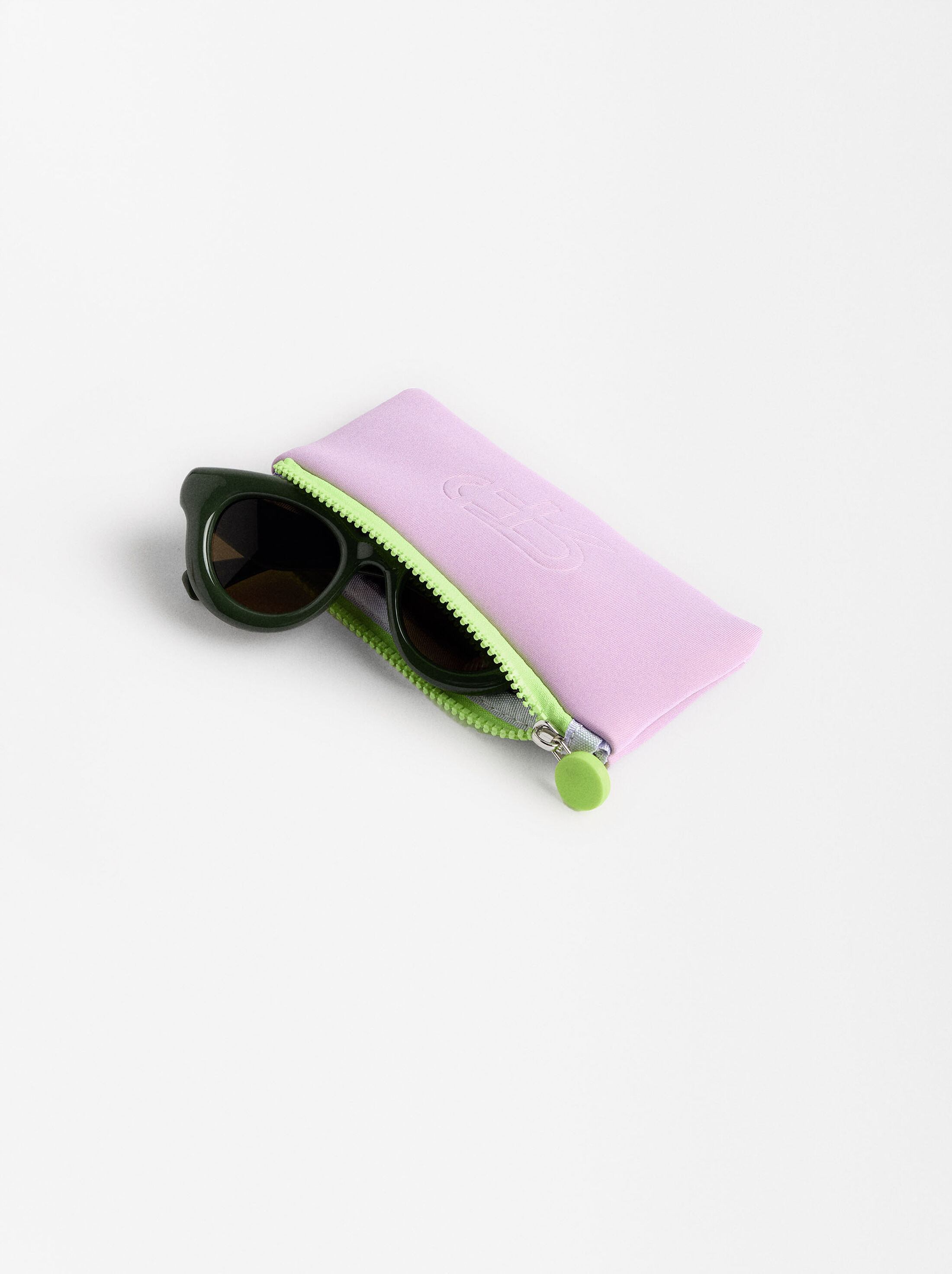 Round sunglasses  image number 5.0