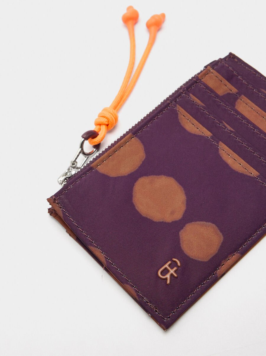 Basic printed nylon card holder